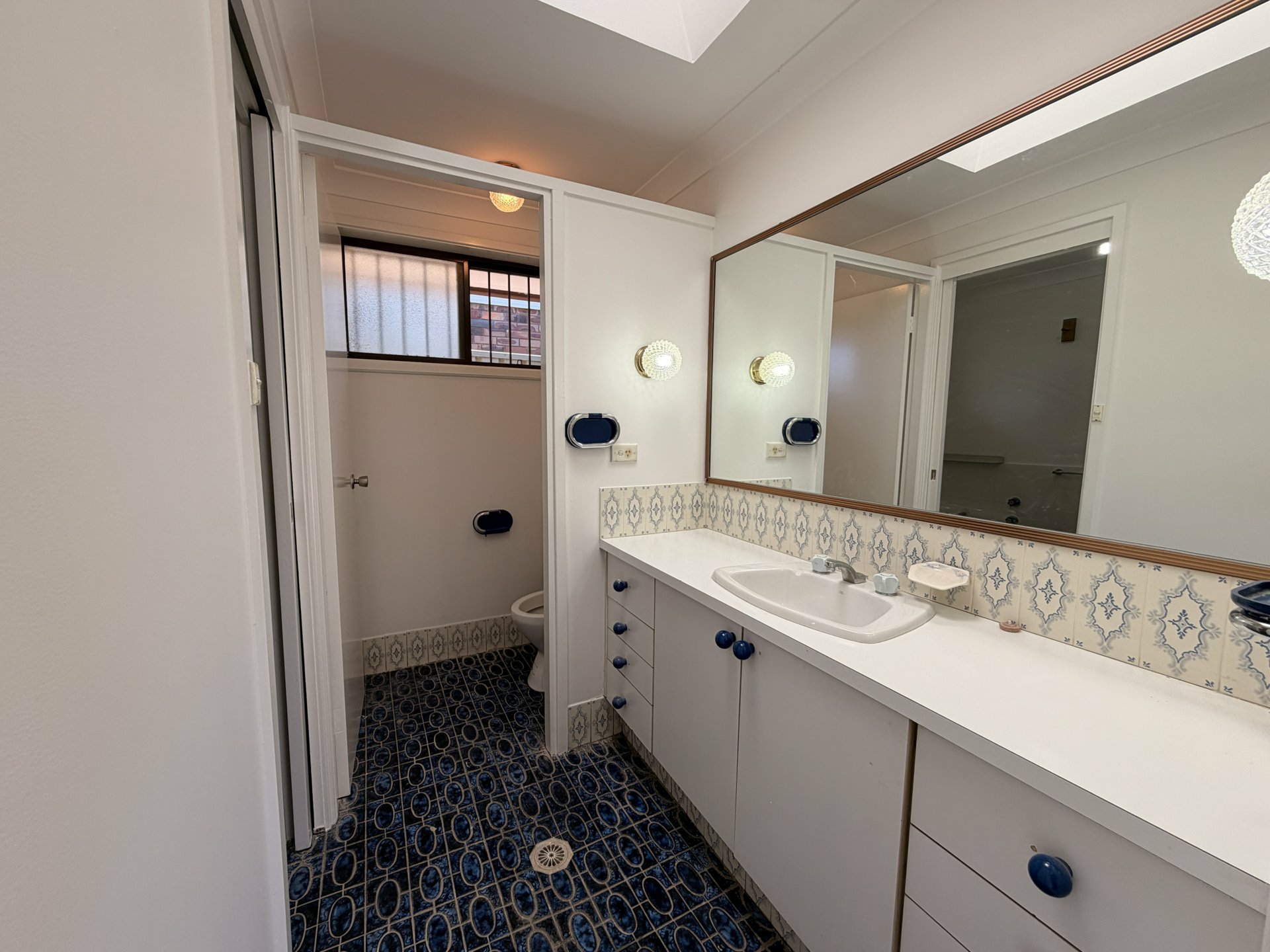 3 Lochinver Place — photo 5 of 9