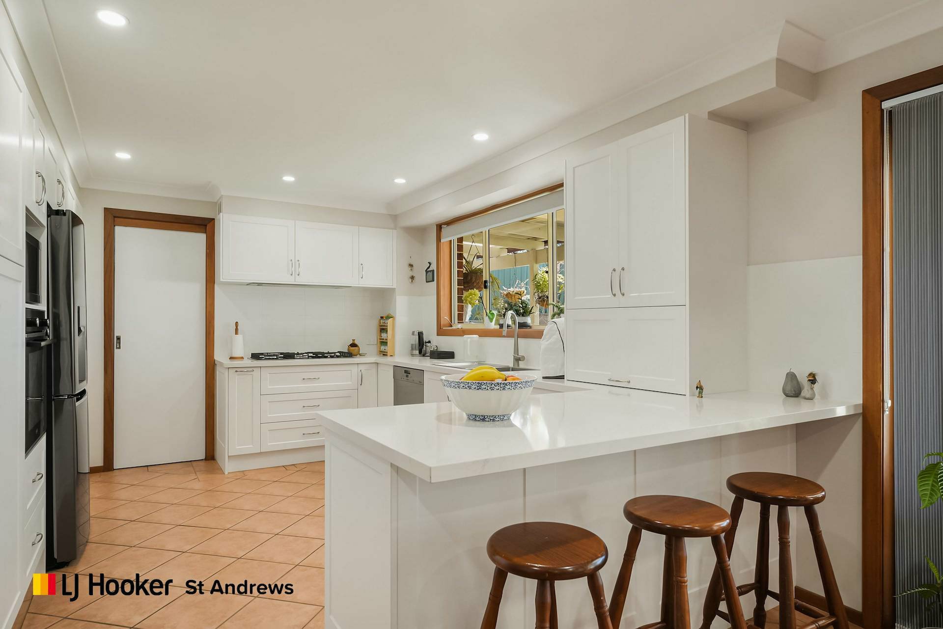 18 Glasgow Street — photo 2 of 15