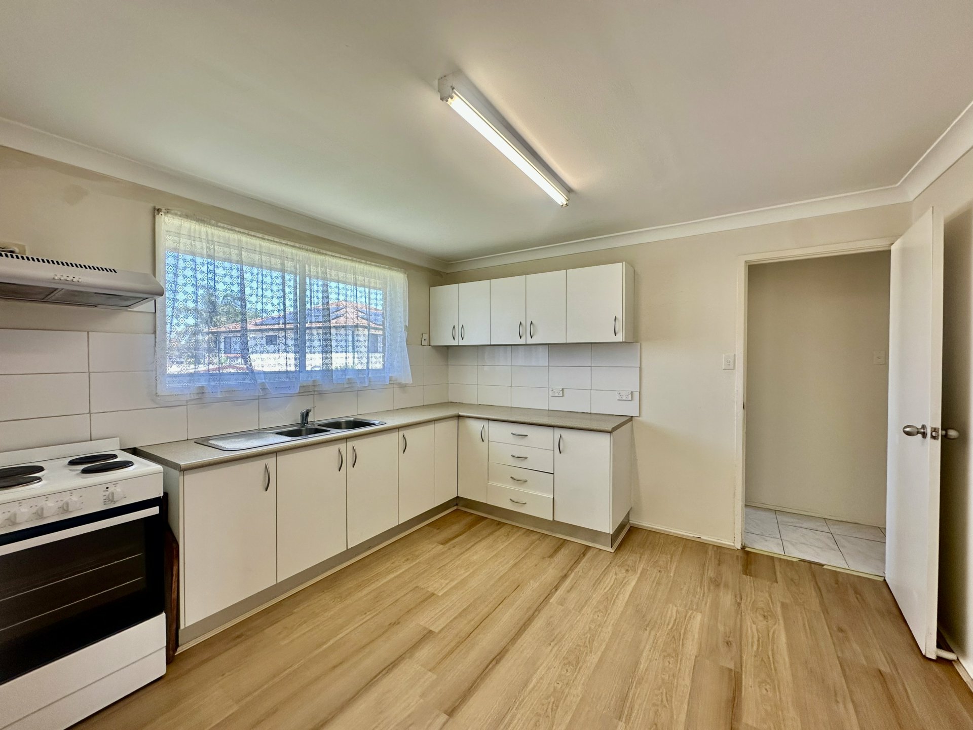 22 Goodsell Street — photo 2 of 3