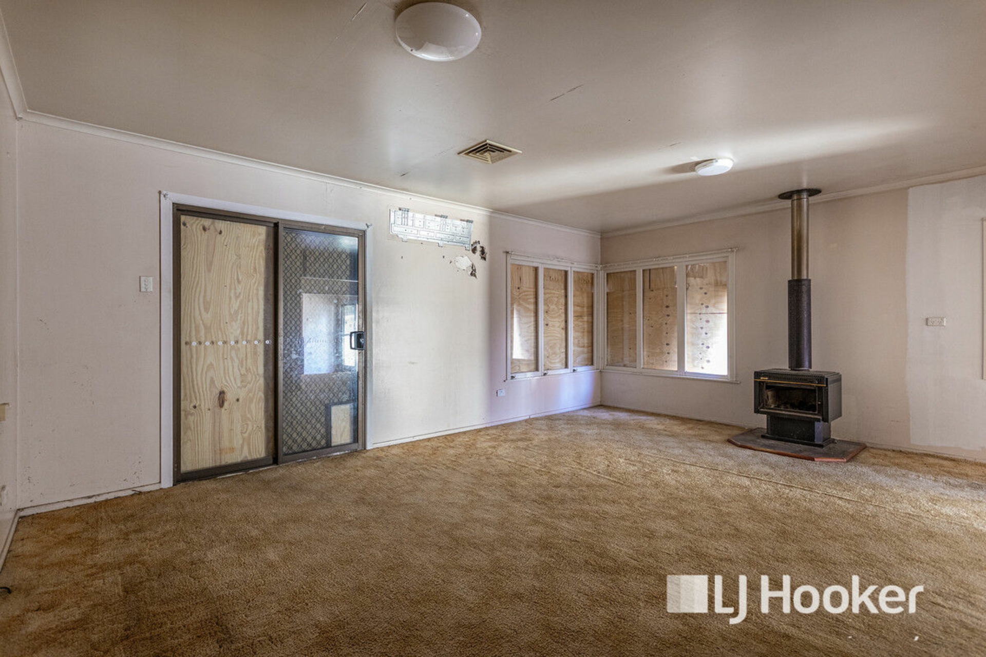 339 Larsens Road — photo 14 of 25