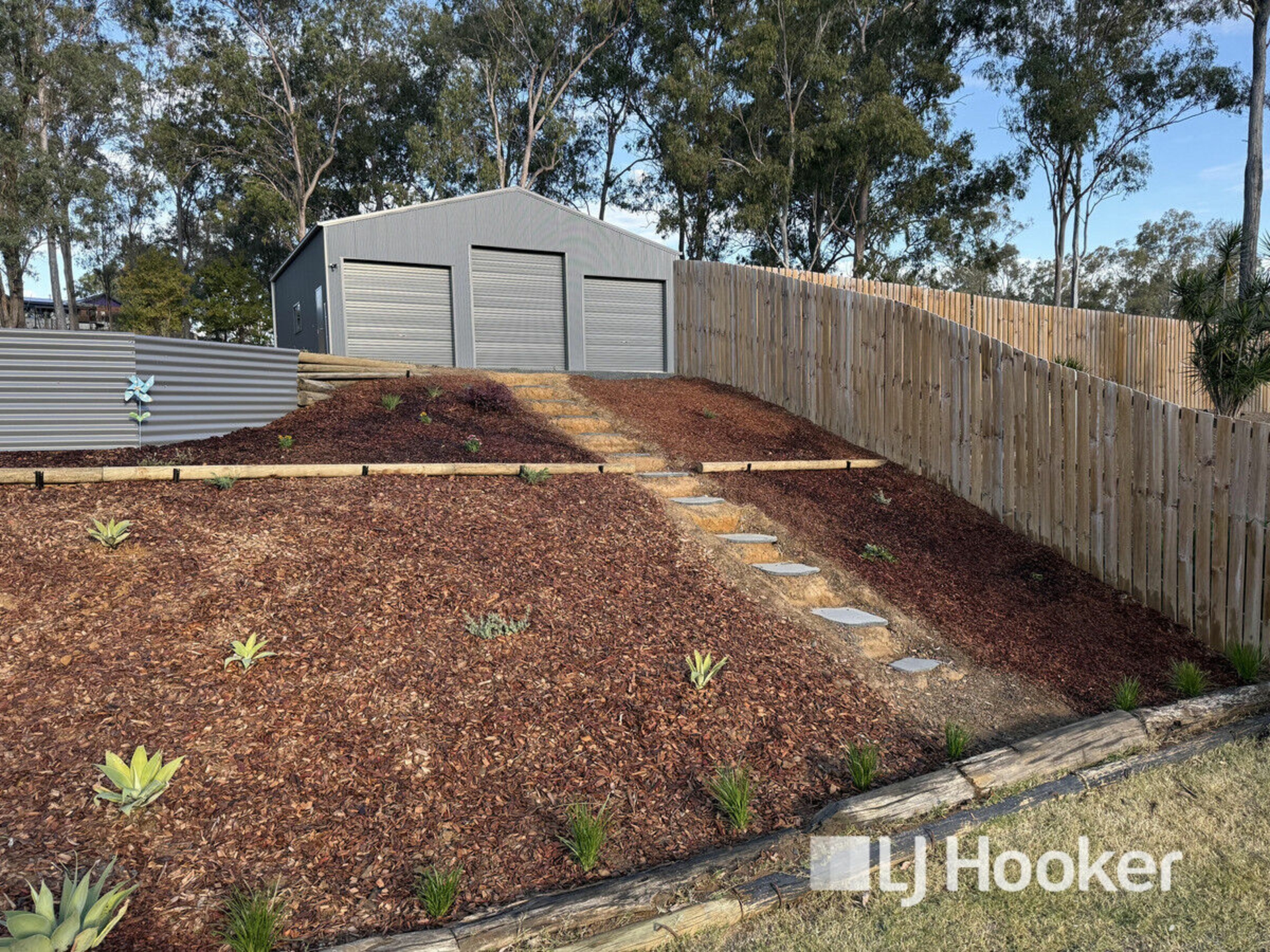 24A Laurette Drive — photo 2 of 25