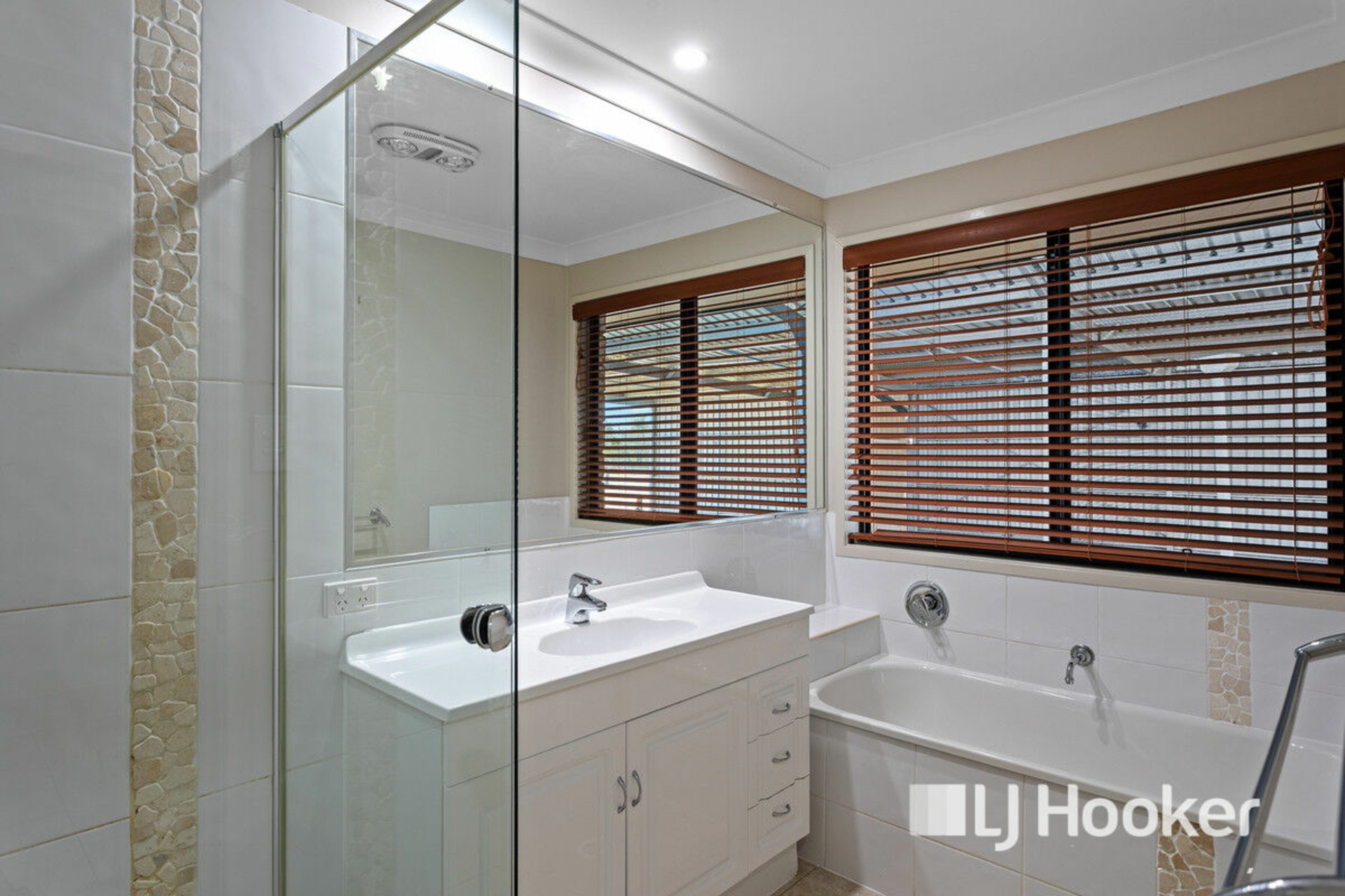 35 Pats Road — photo 8 of 21