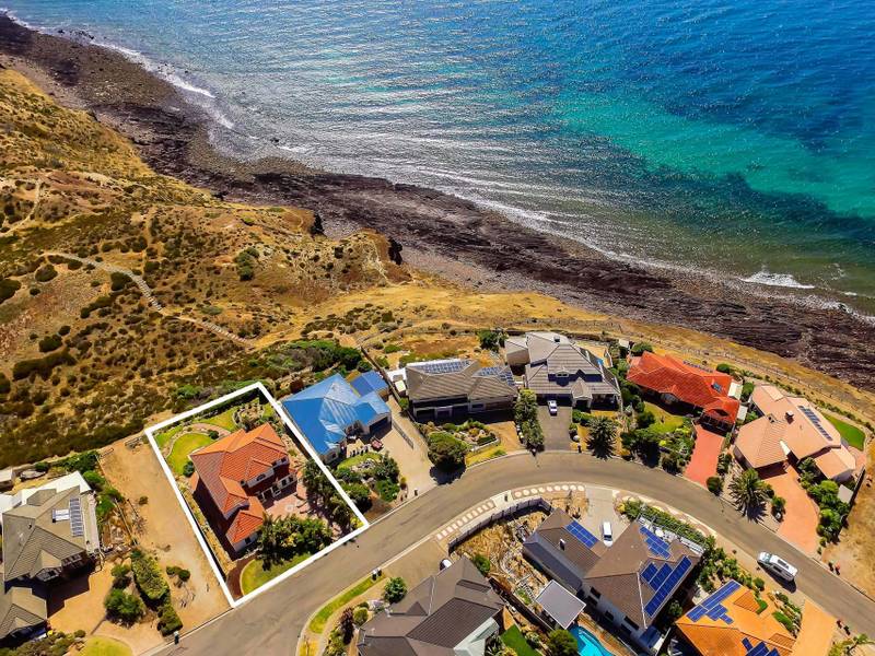 6 Albatross Walk, HALLETT COVE