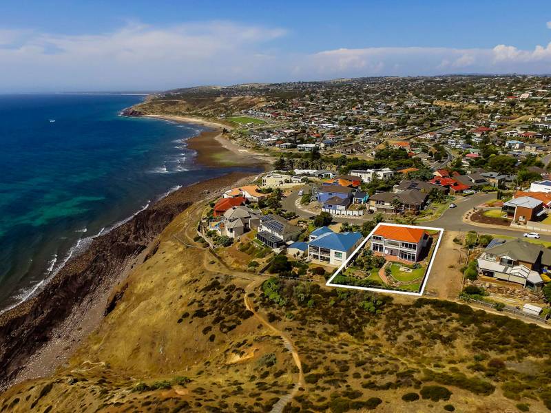 6 Albatross Walk, HALLETT COVE