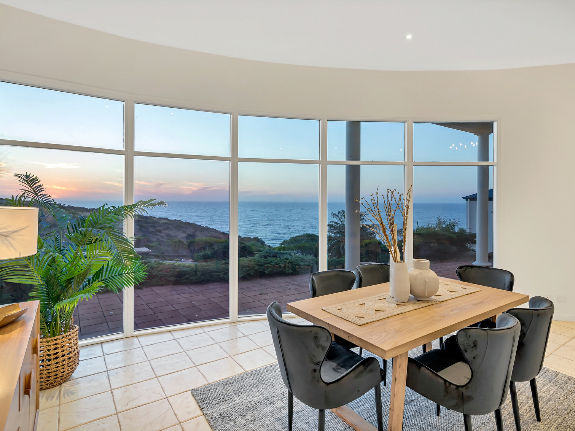 6 Albatross Walk, HALLETT COVE