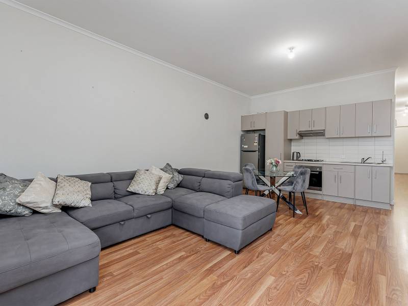 15 Proclamation Road, LIGHTSVIEW