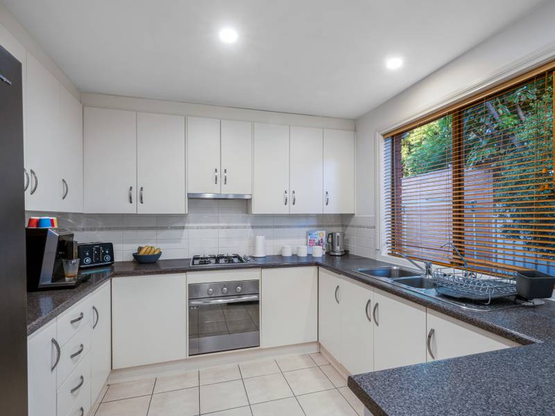 27 Croydon Avenue, WEST CROYDON