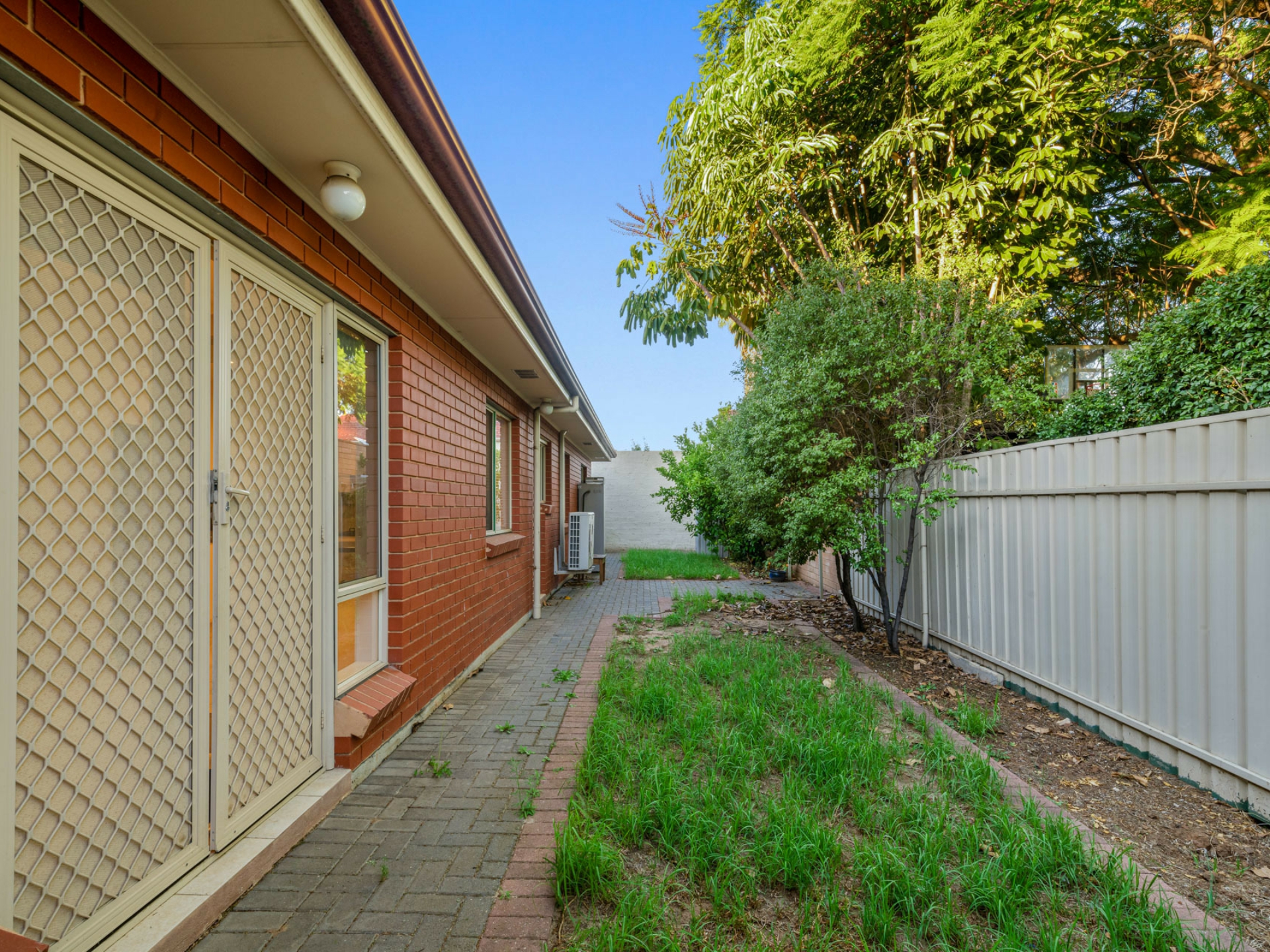 27 Croydon Avenue, WEST CROYDON