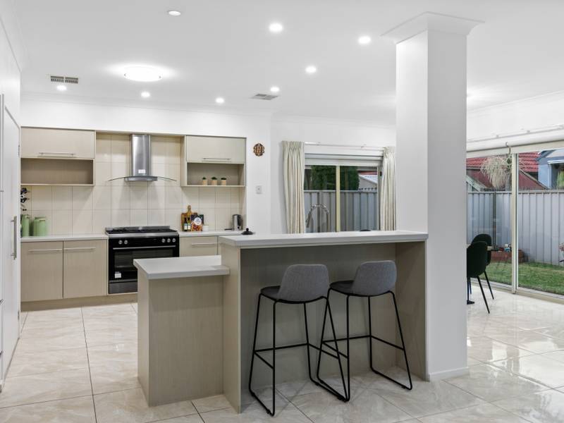 60 Meadowbank Terrace, NORTHGATE