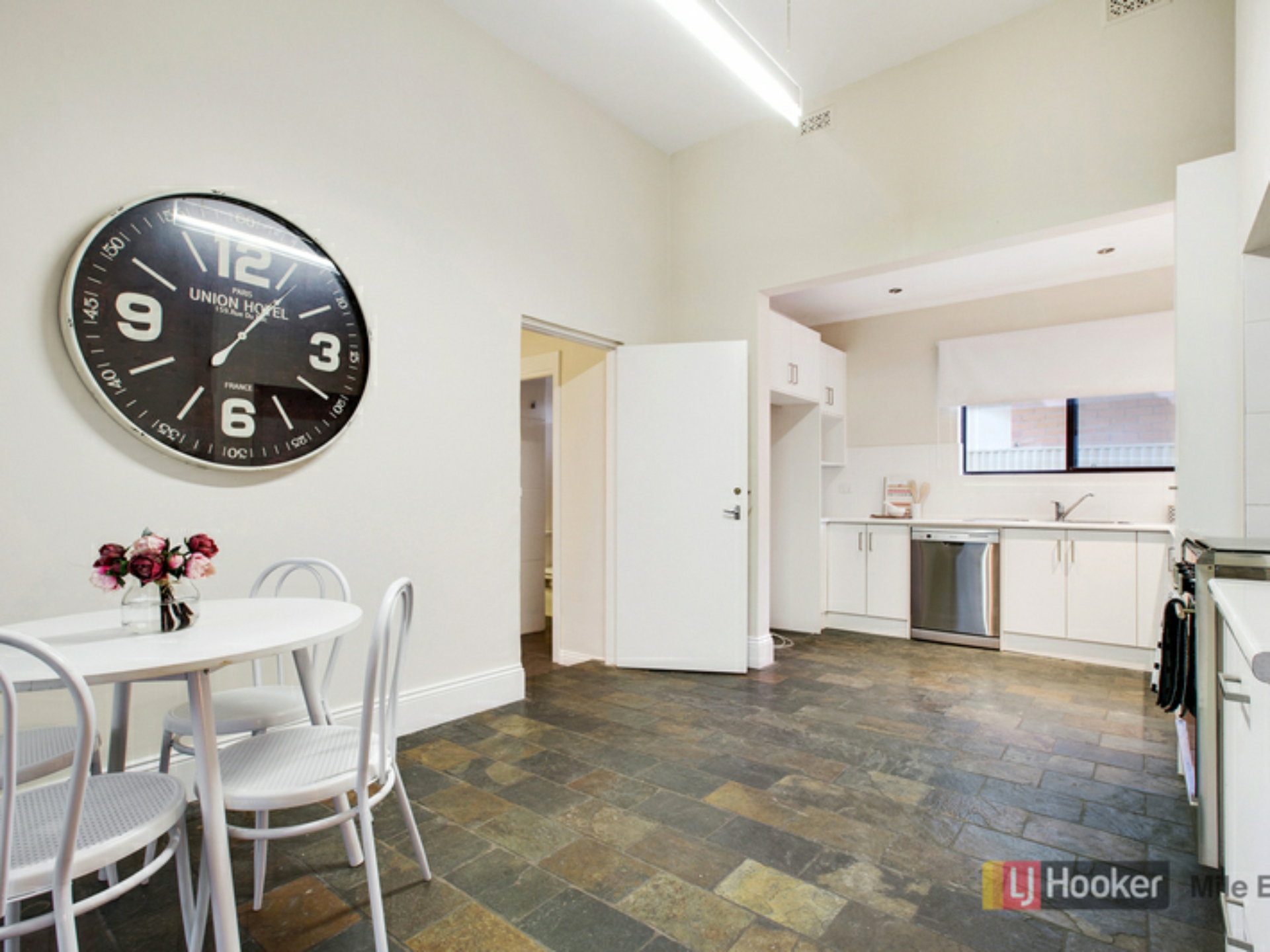 34 Avro Avenue, HENDON