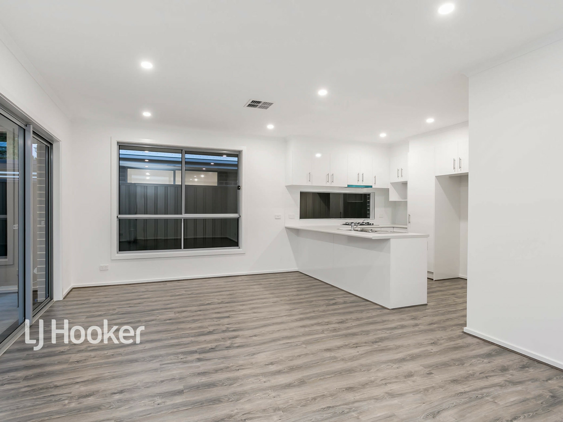 10/7 O'Connell Street, SALISBURY DOWNS