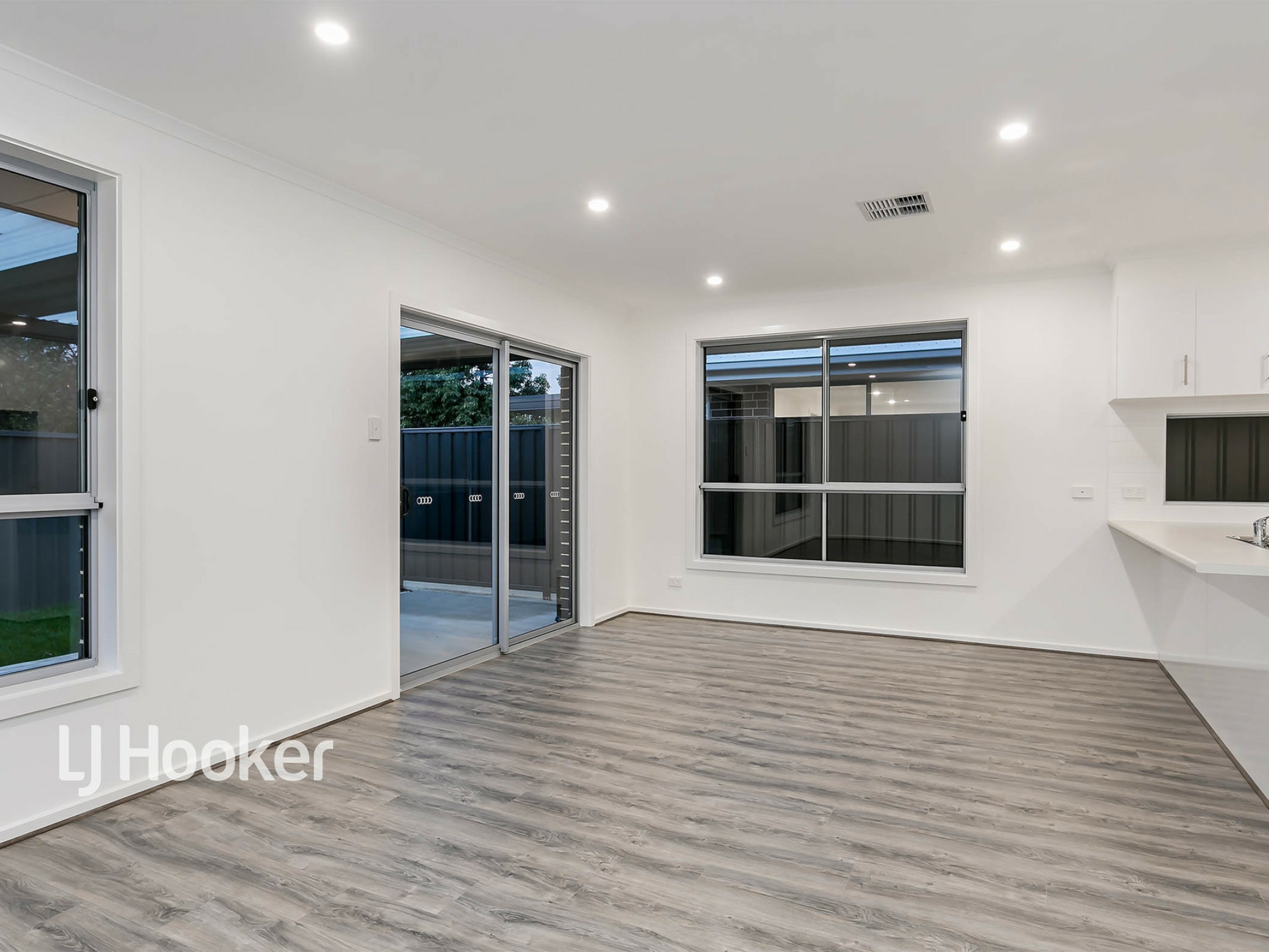 10/7 O'Connell Street, SALISBURY DOWNS