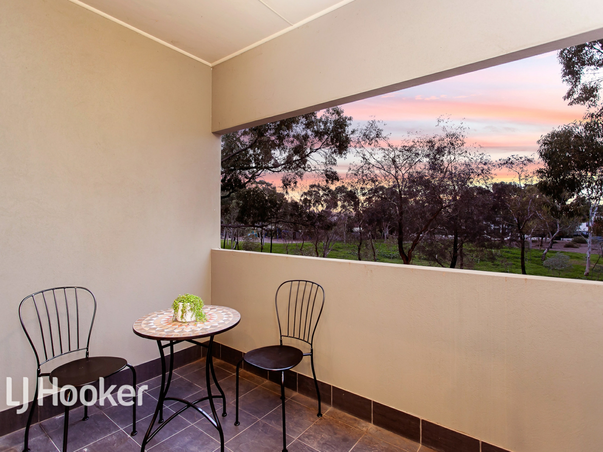 6/62 Hawker Street, BROMPTON