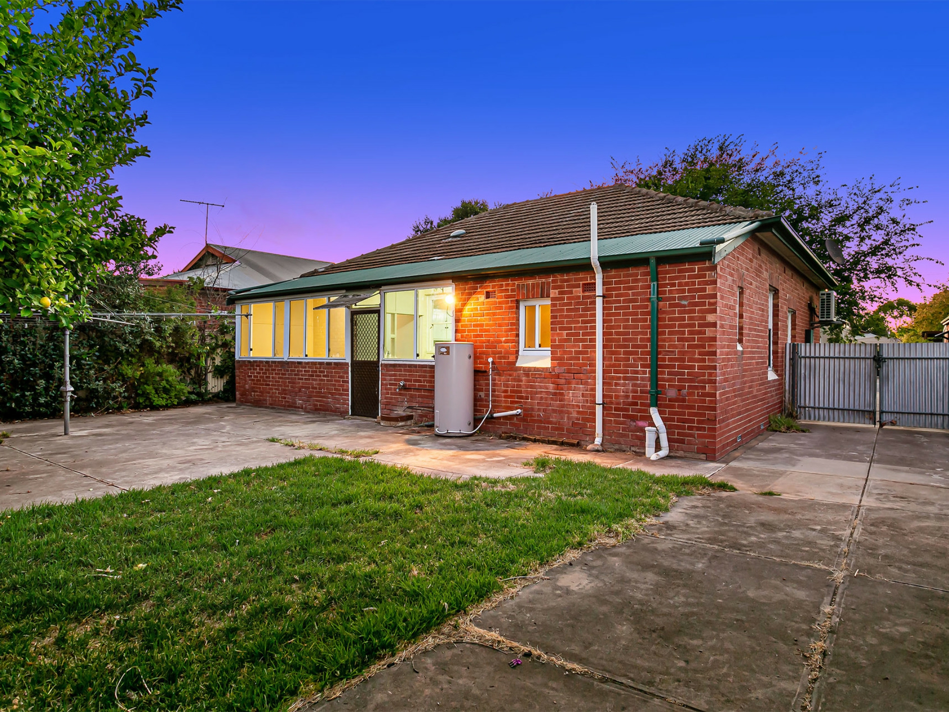 54 Clifford Street, TORRENSVILLE