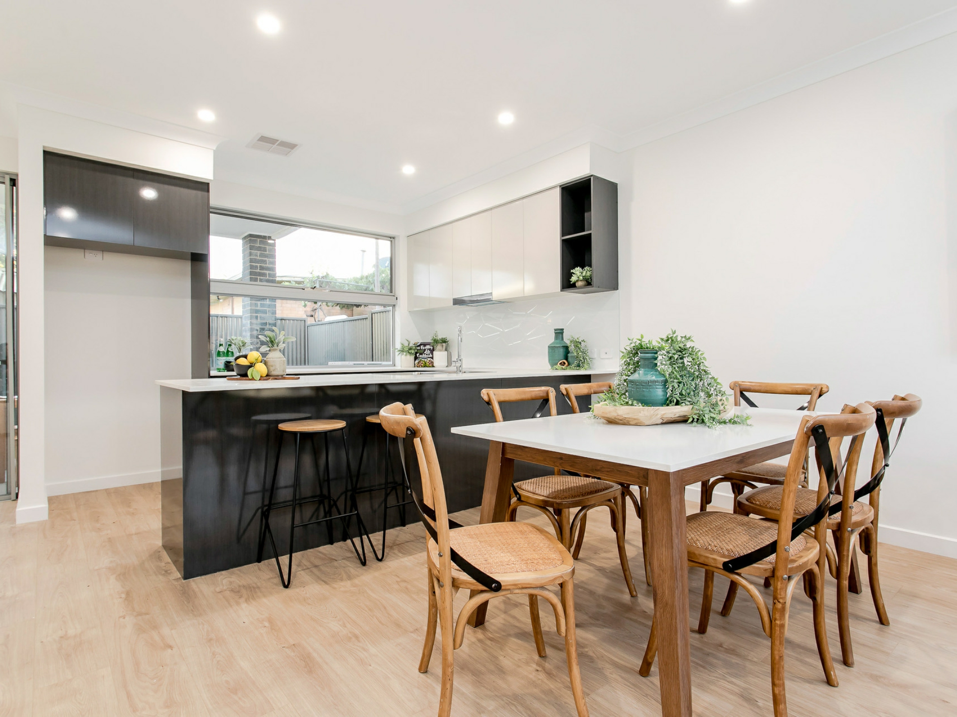 2/3 Rodney Avenue, TRANMERE