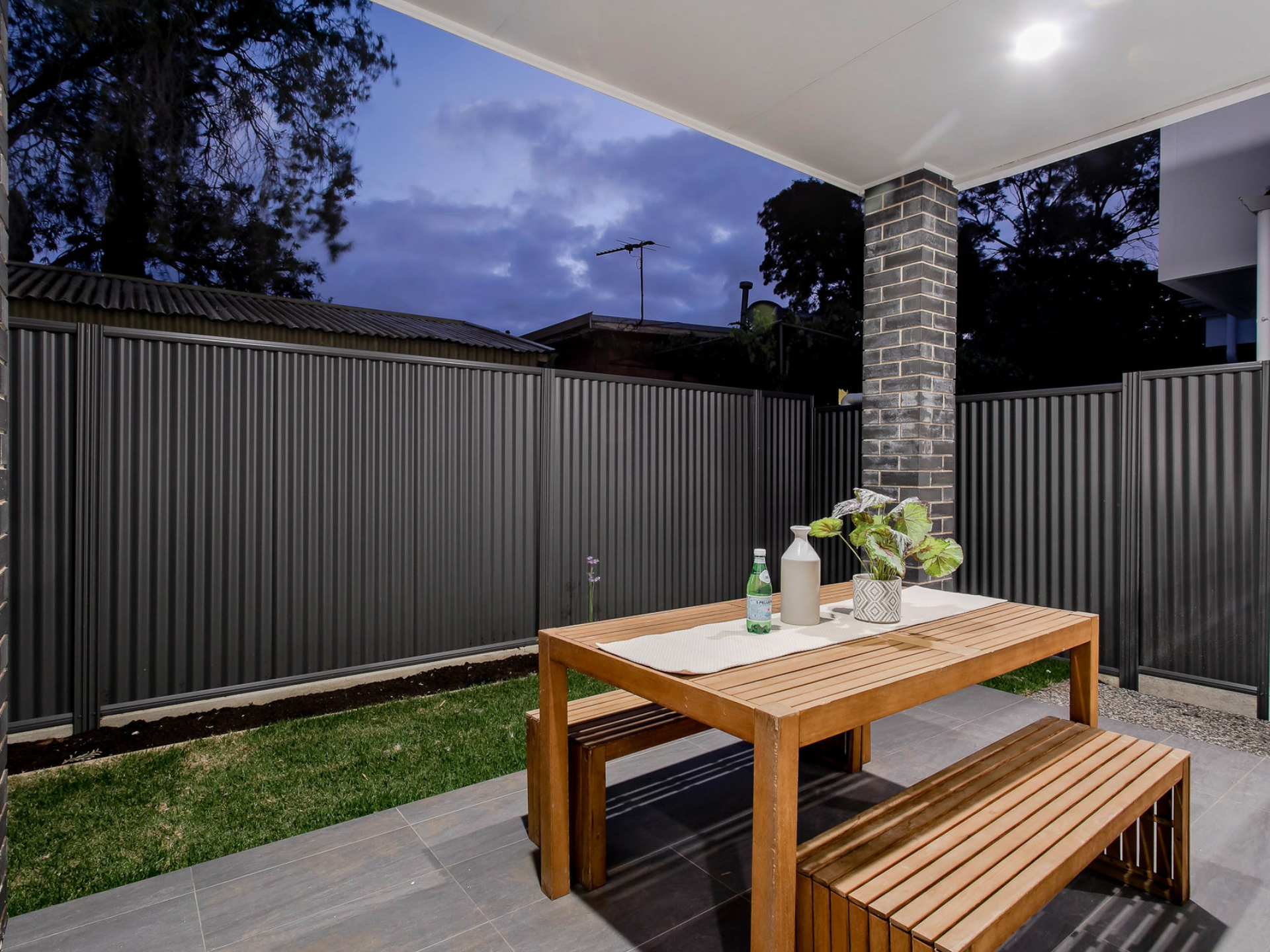 2/3 Rodney Avenue, TRANMERE