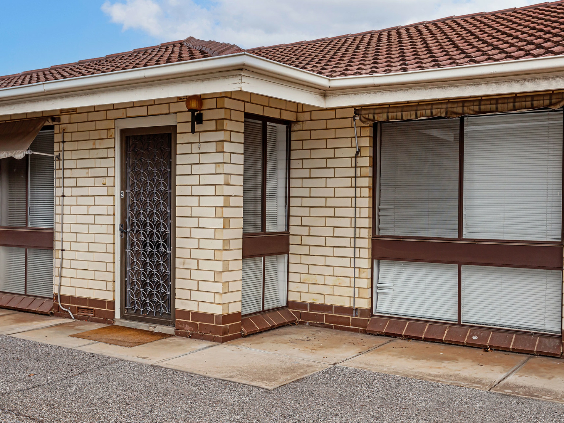 2/23 Creslin Terrace, Camden Park