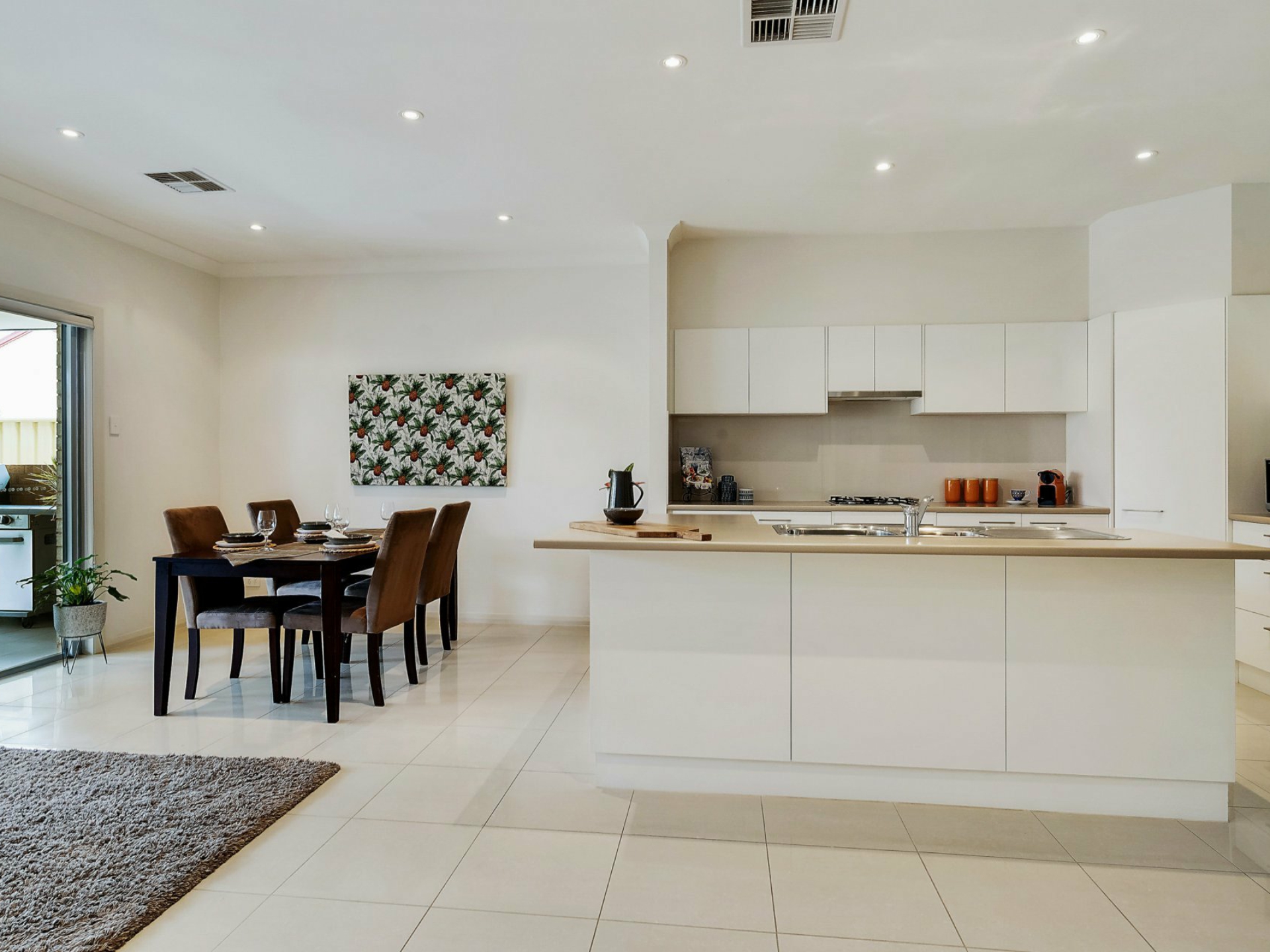 8A Guernsey Terrace, WOODVILLE