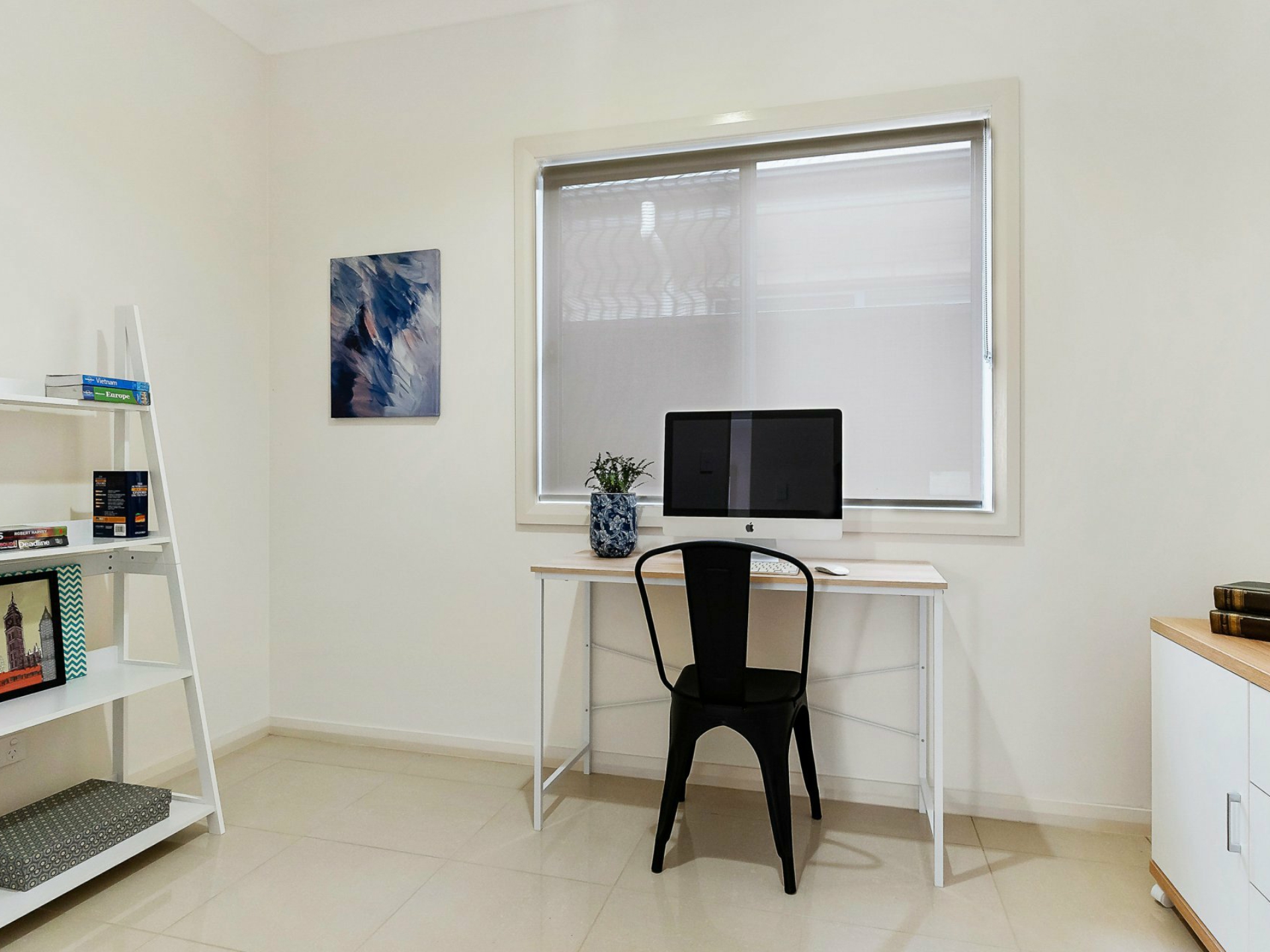 8A Guernsey Terrace, WOODVILLE