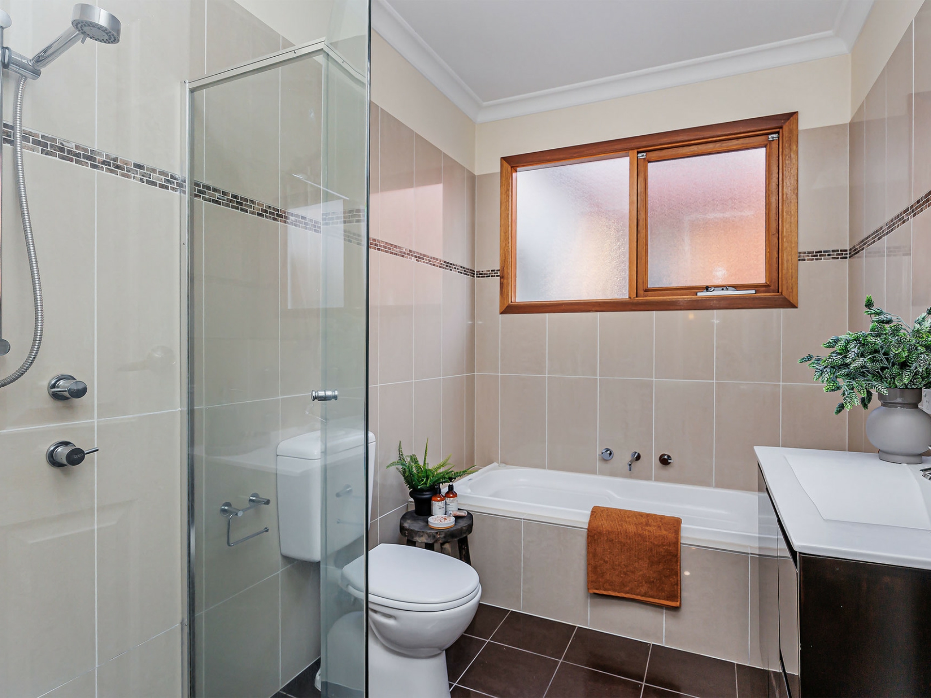 9 Harley Street, COWANDILLA