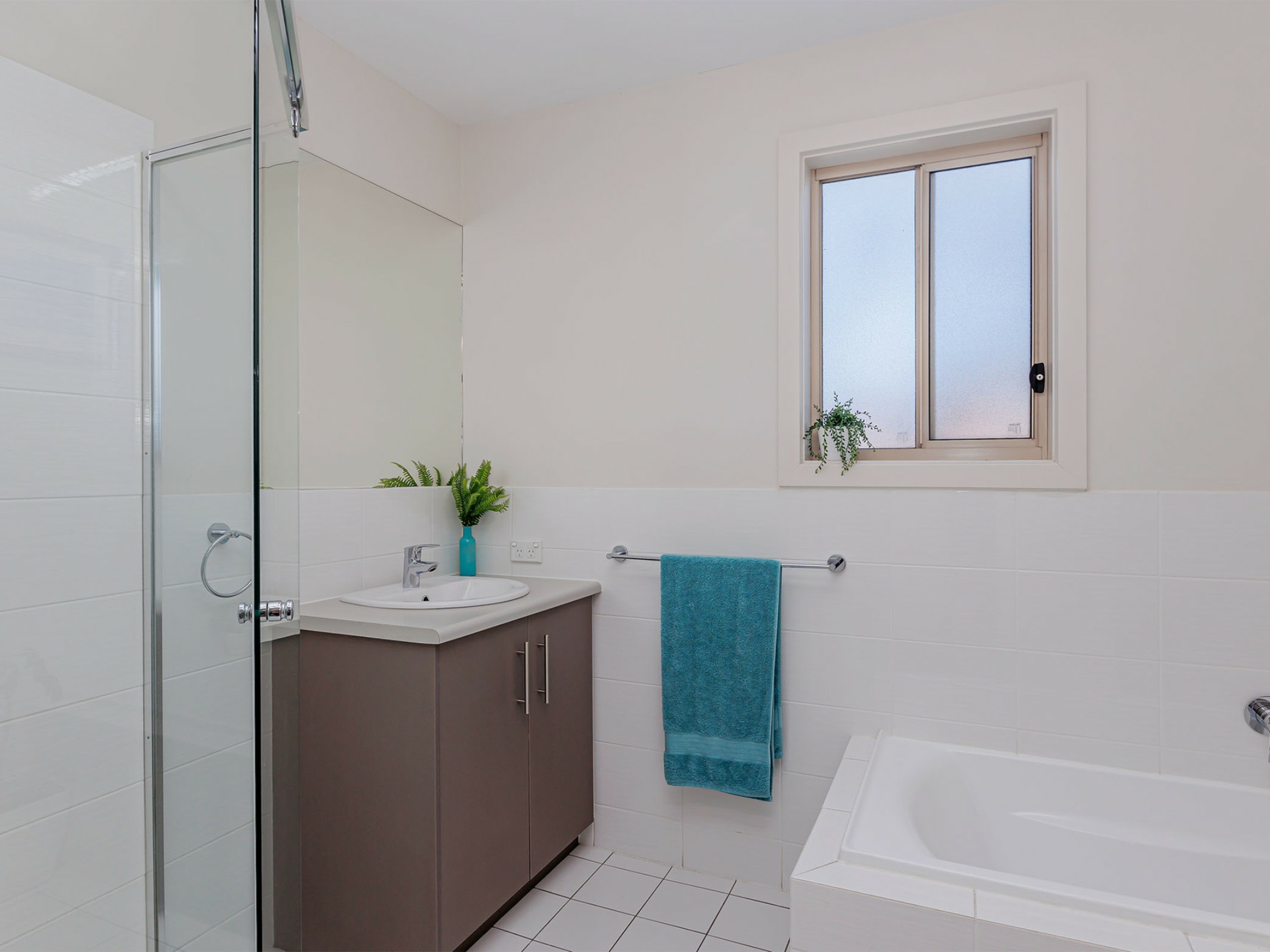 1 Kiln Drive, BROMPTON