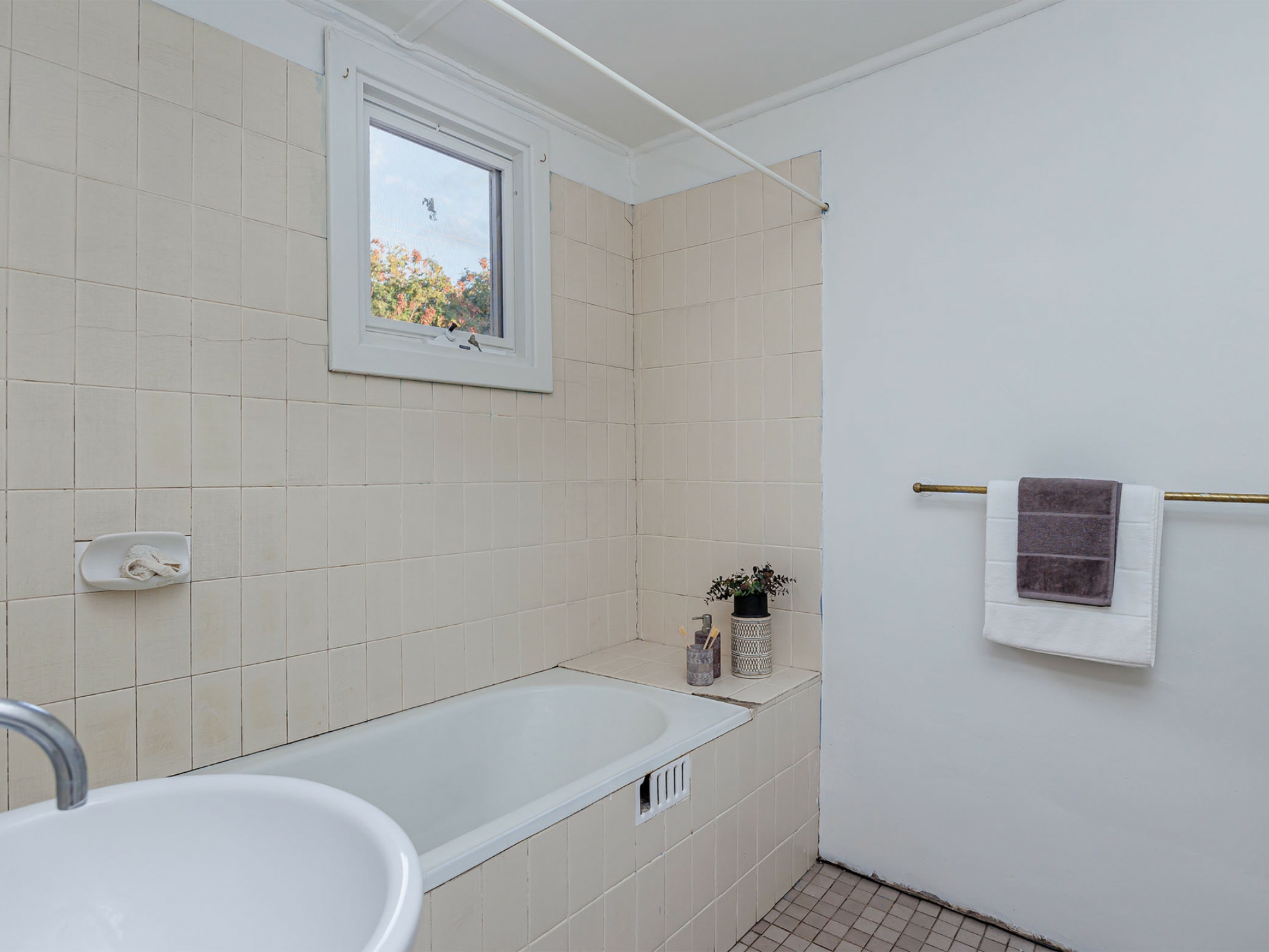 36 Torrens Avenue, WEST HINDMARSH