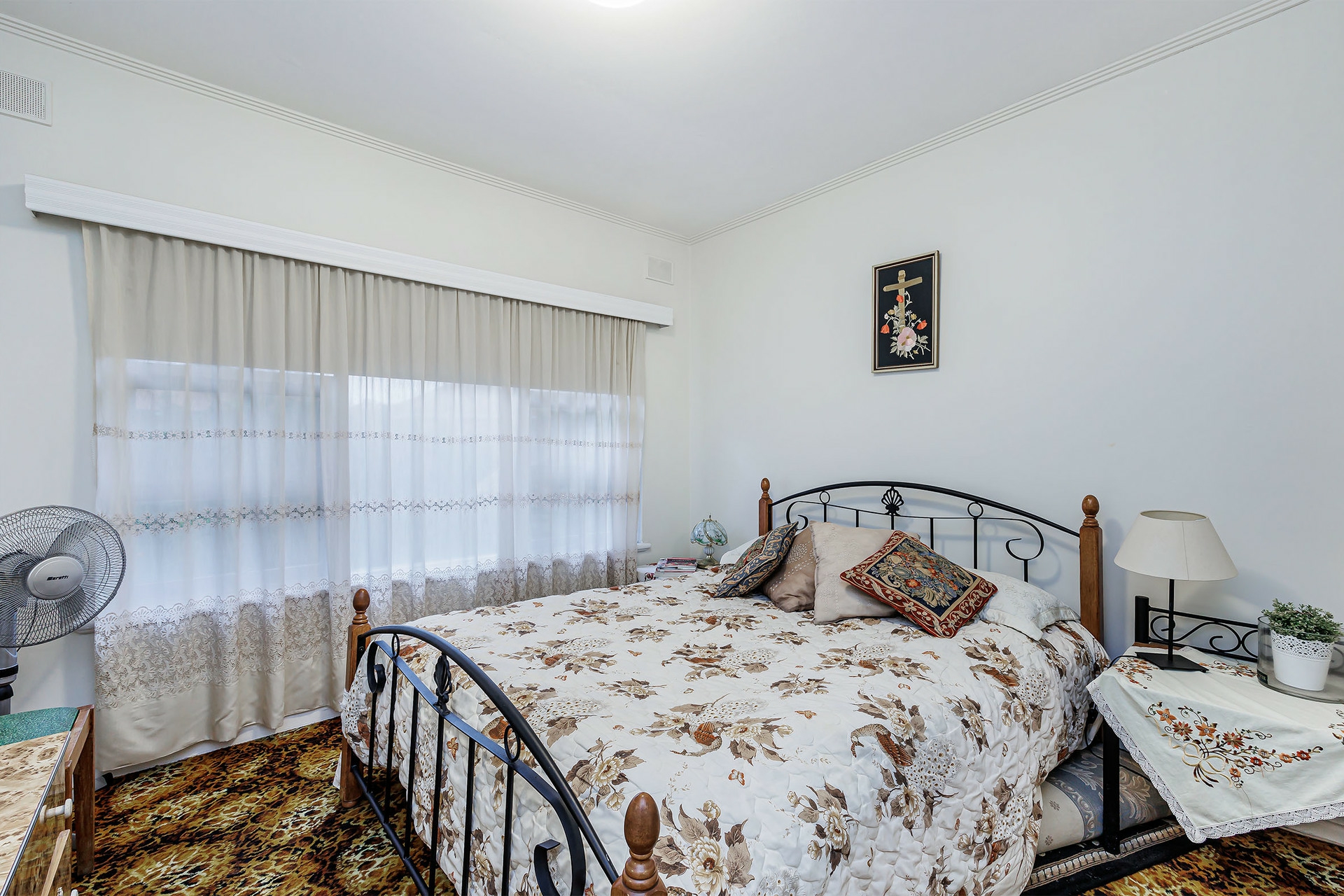 36 Western Parade, BROOKLYN PARK