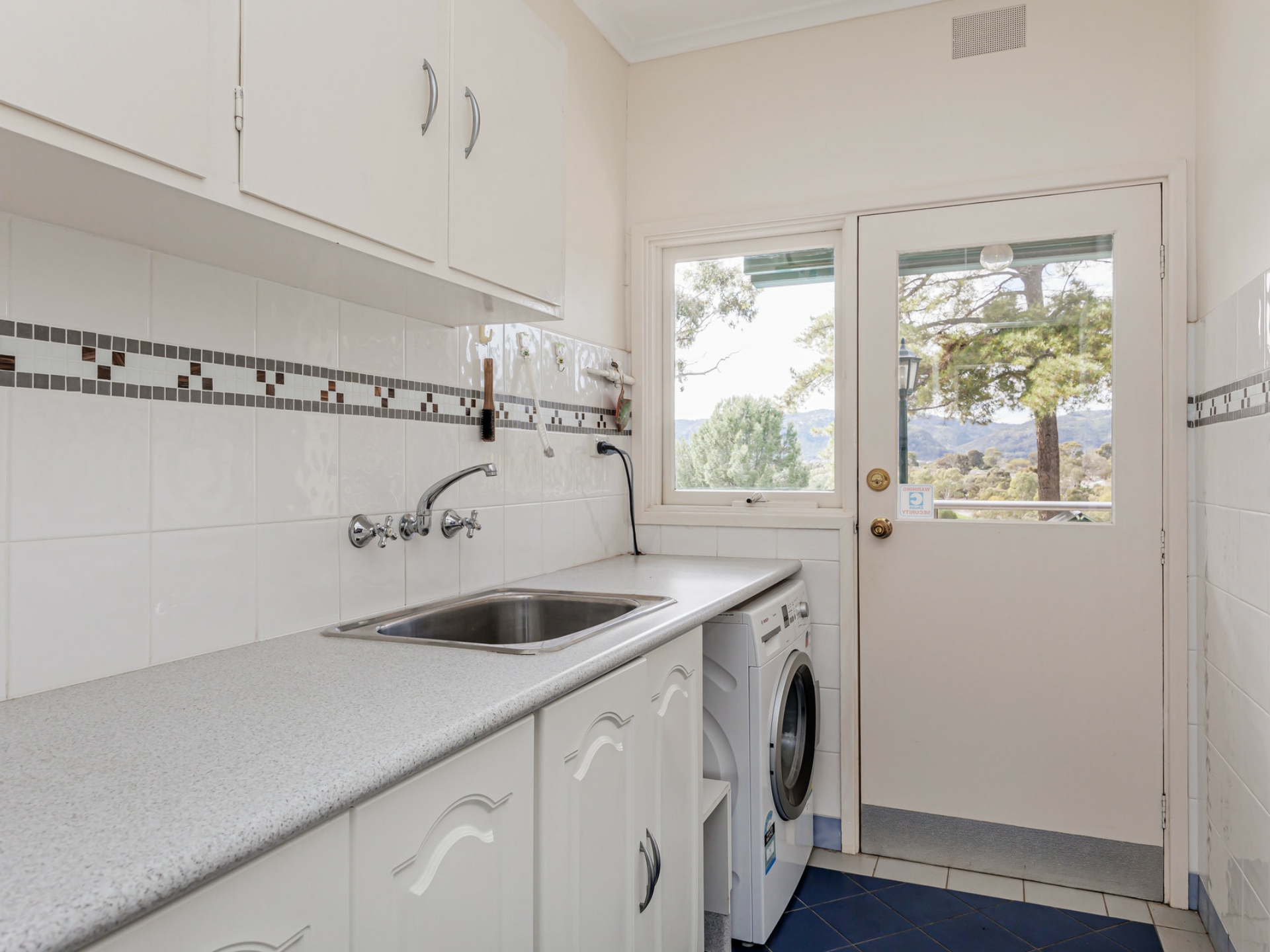 23 Packers Drive, HIGHBURY