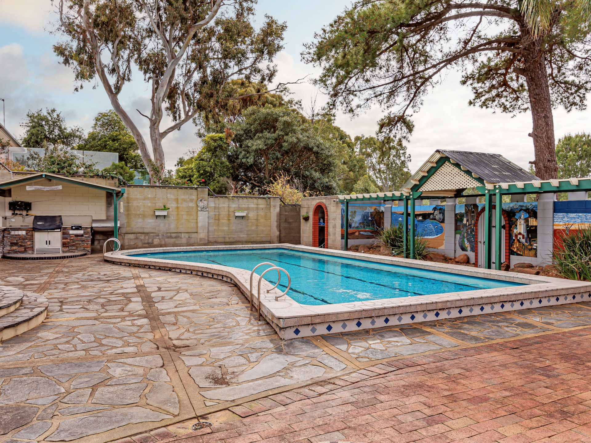 23 Packers Drive, HIGHBURY