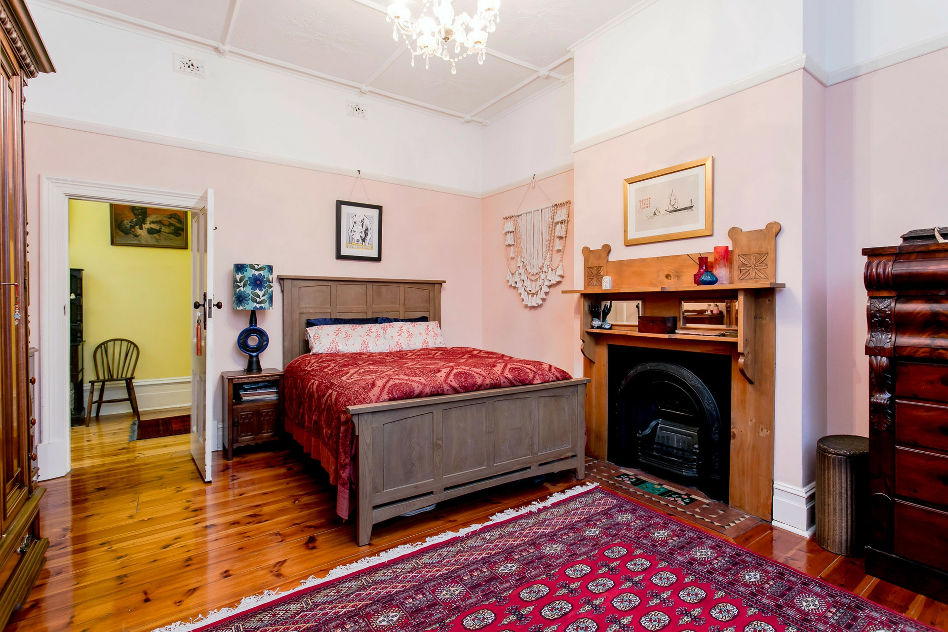 36 Henley Street, MILE END