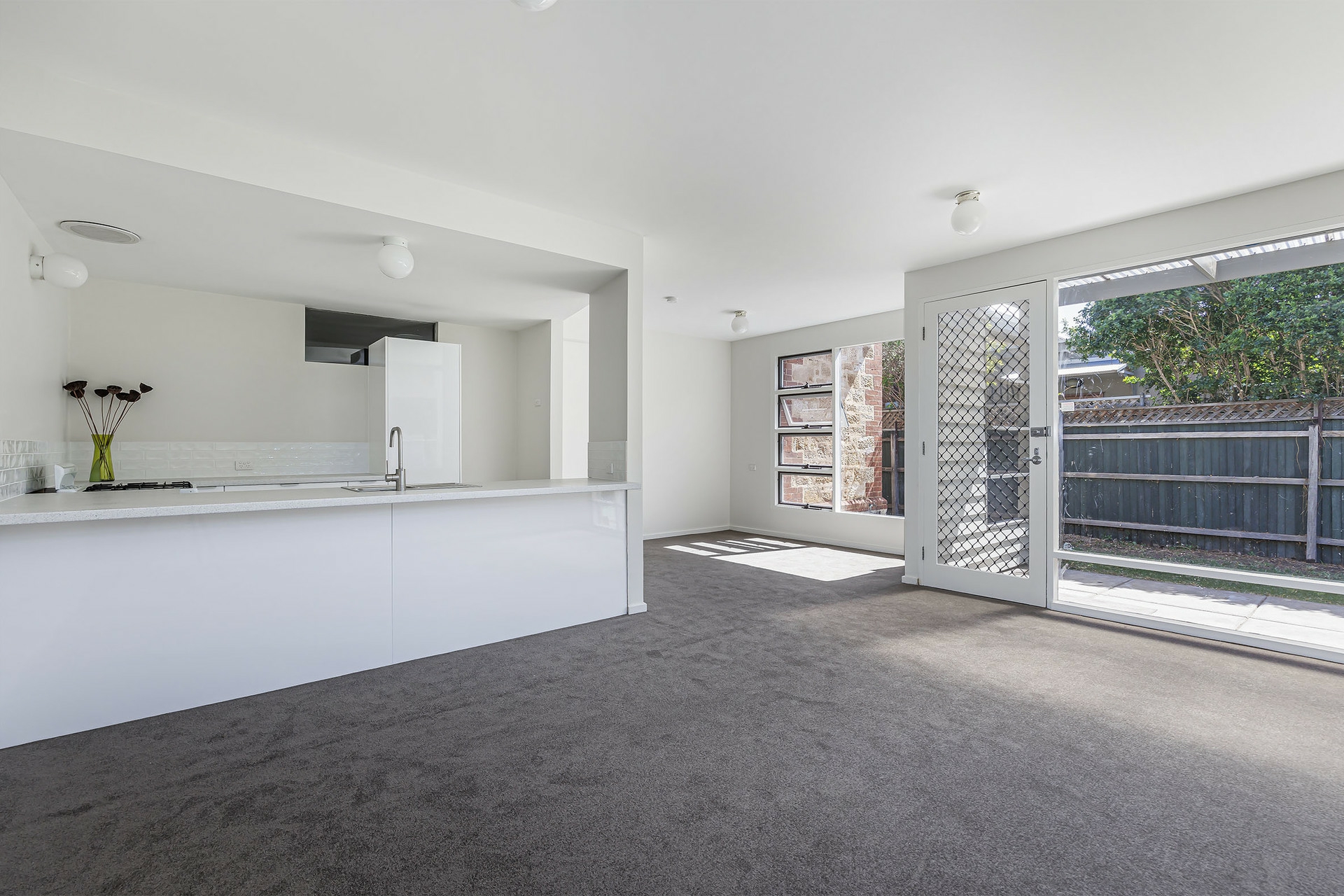 42a Rose Street, MILE END