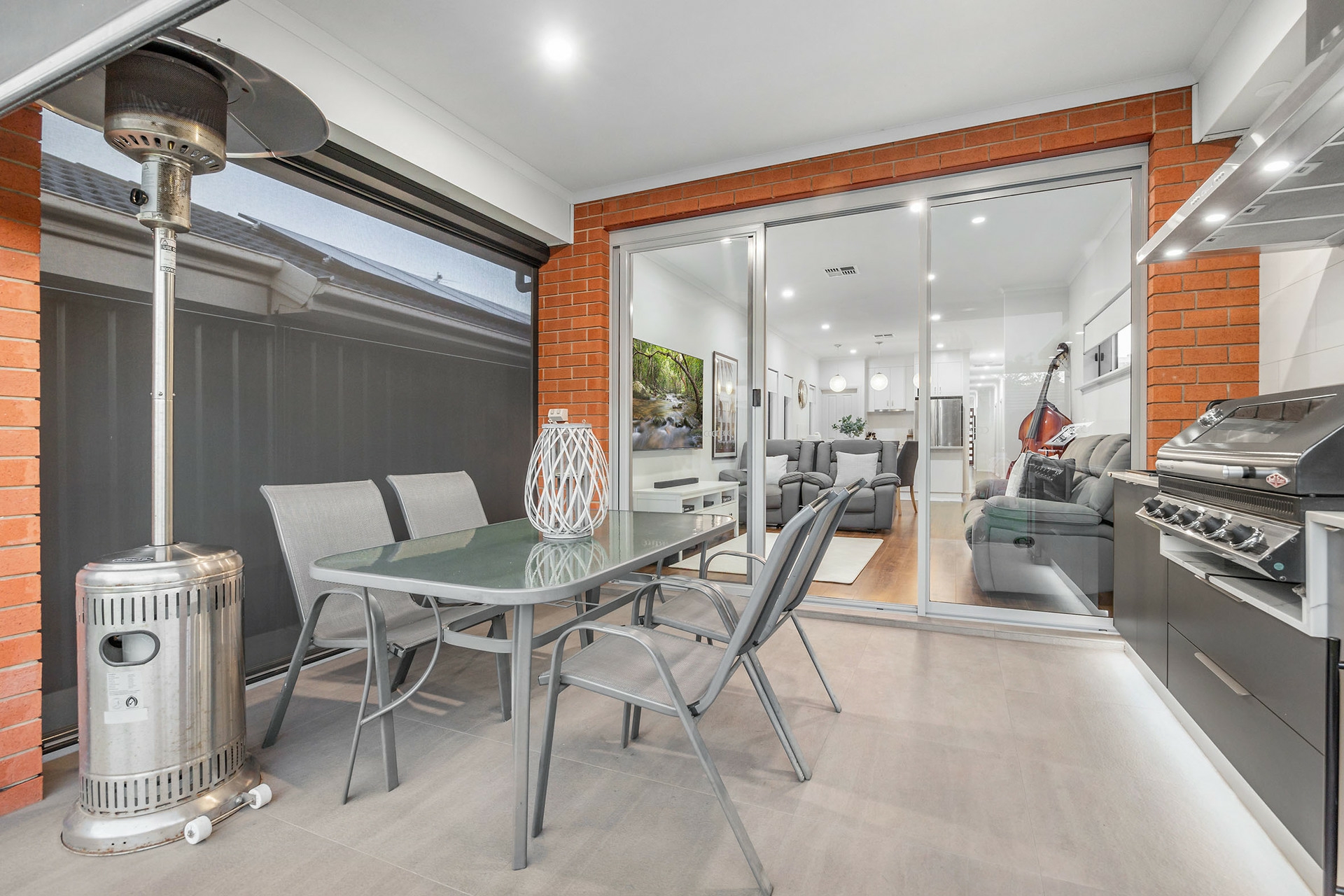 38 Lucerne Grove, FINDON
