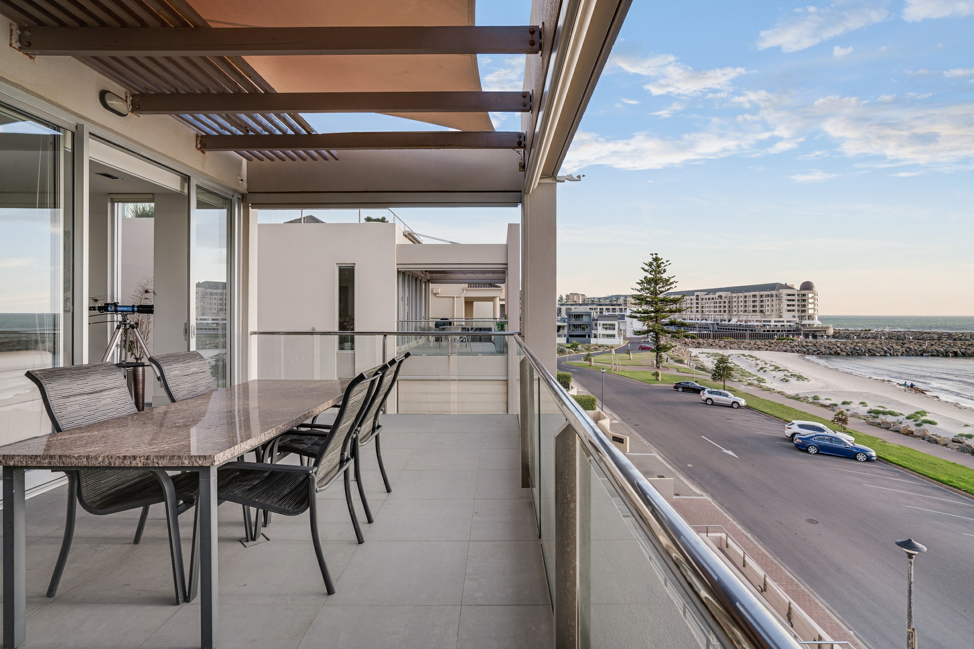 32/8-9 North Esplanade, GLENELG NORTH