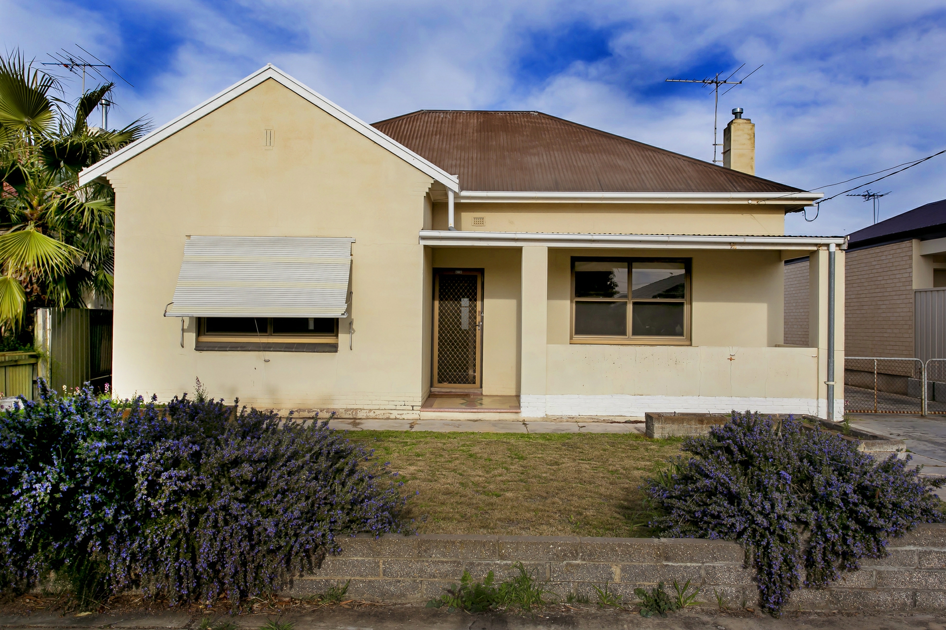 12 Swansea Street, LARGS NORTH