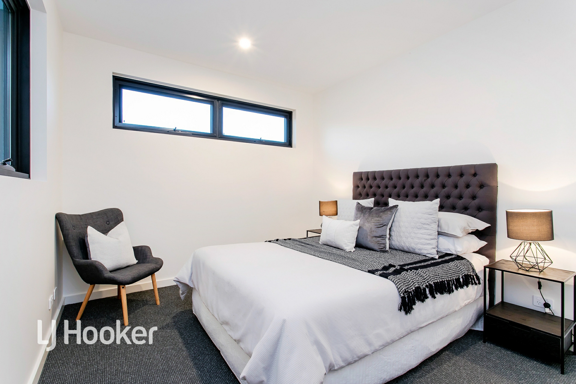 12/2 Rankine Road, TORRENSVILLE