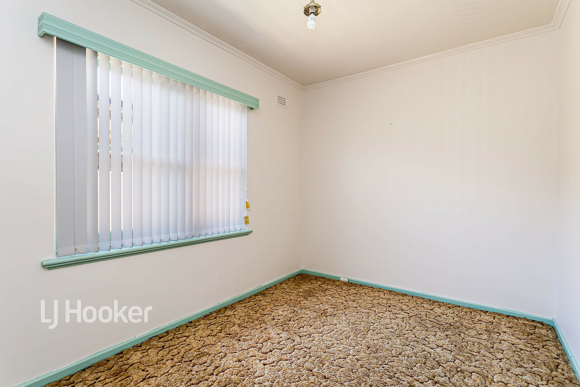 11 Liberty Grove, WOODVILLE GARDENS
