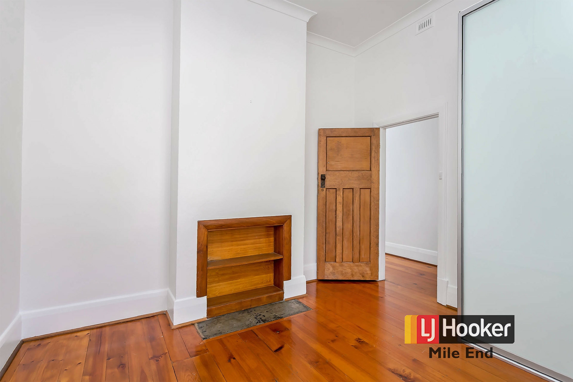 38A Tarragon Street, MILE END