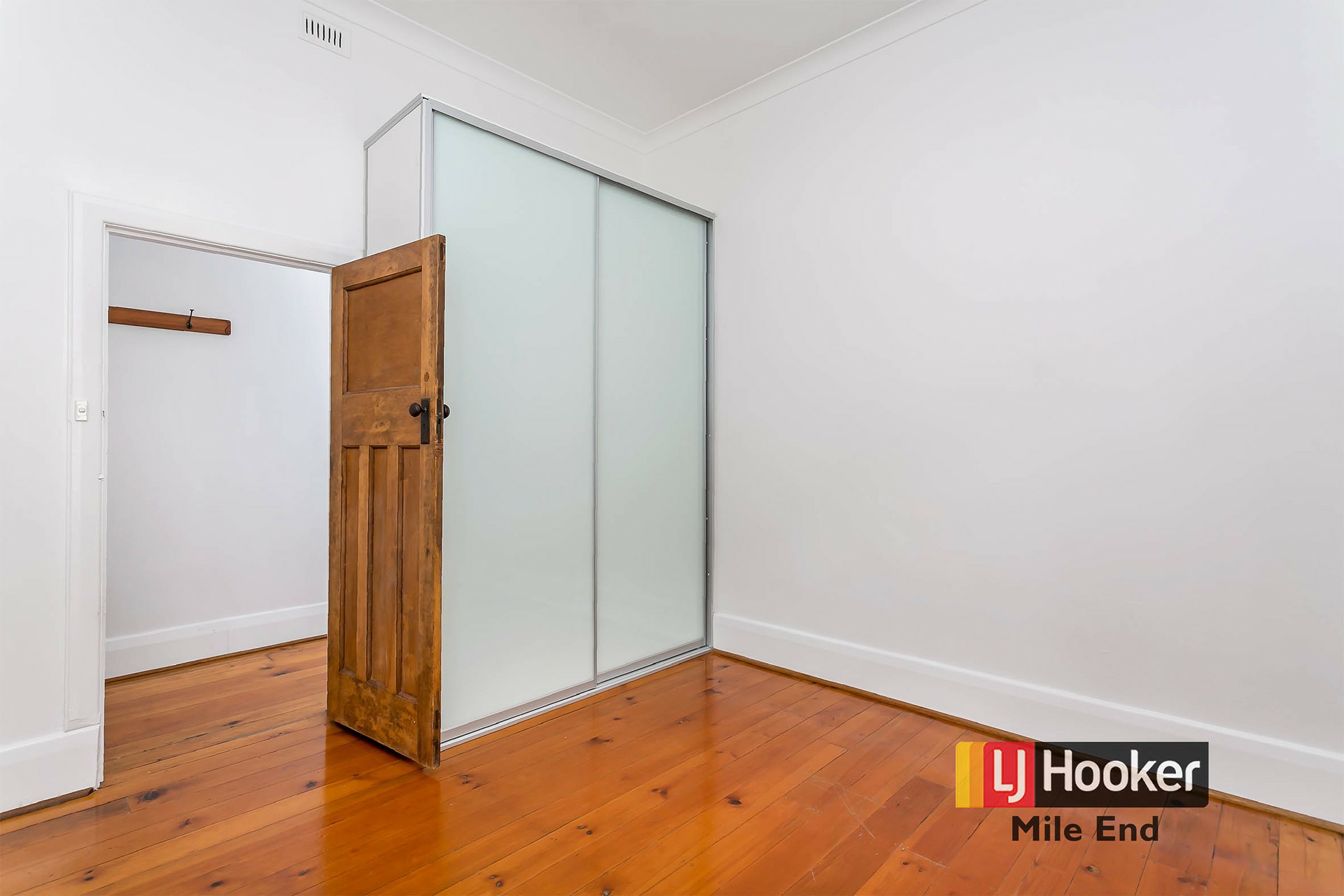 38A Tarragon Street, MILE END