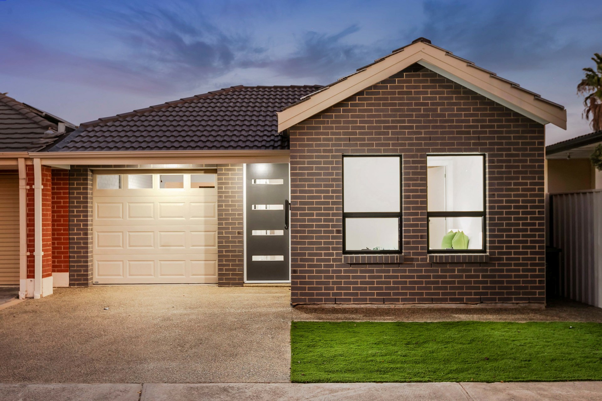 2/1 Fife Street, Woodville South