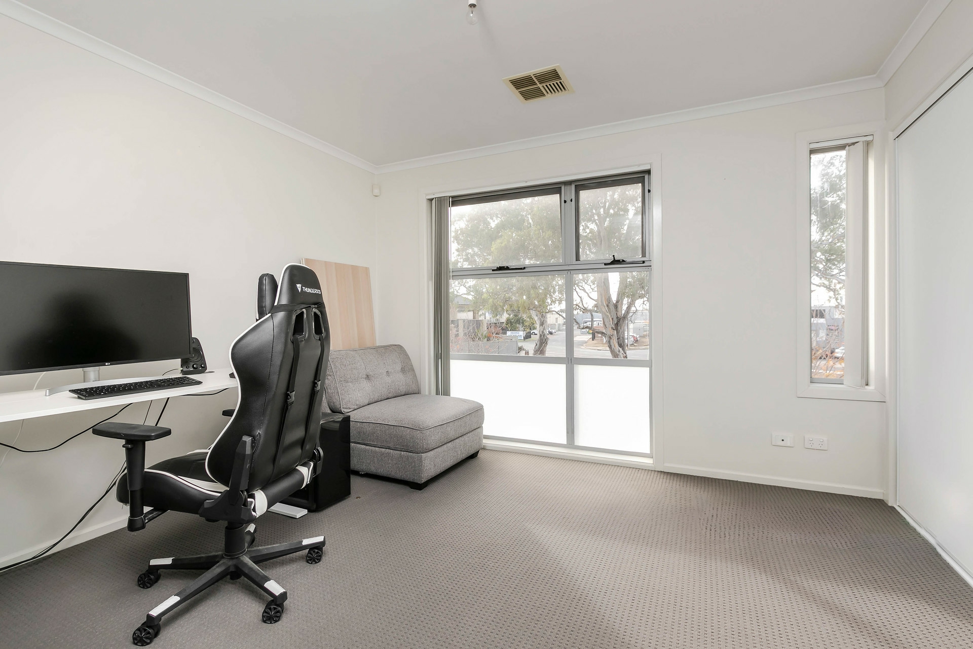 7 Carbone Terrace, ST CLAIR