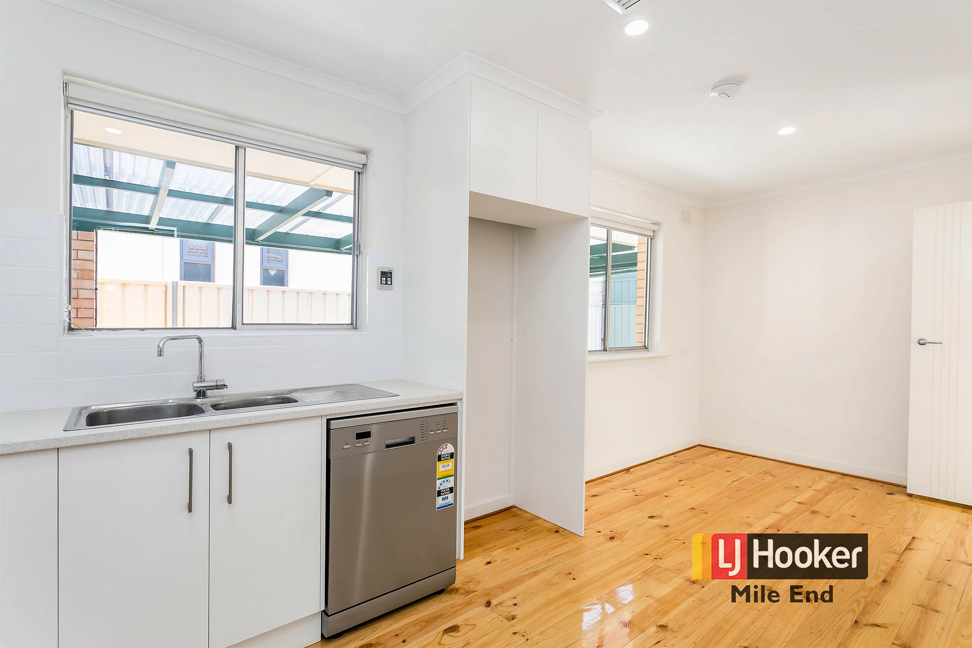 1/44 Seaview Road, WEST BEACH