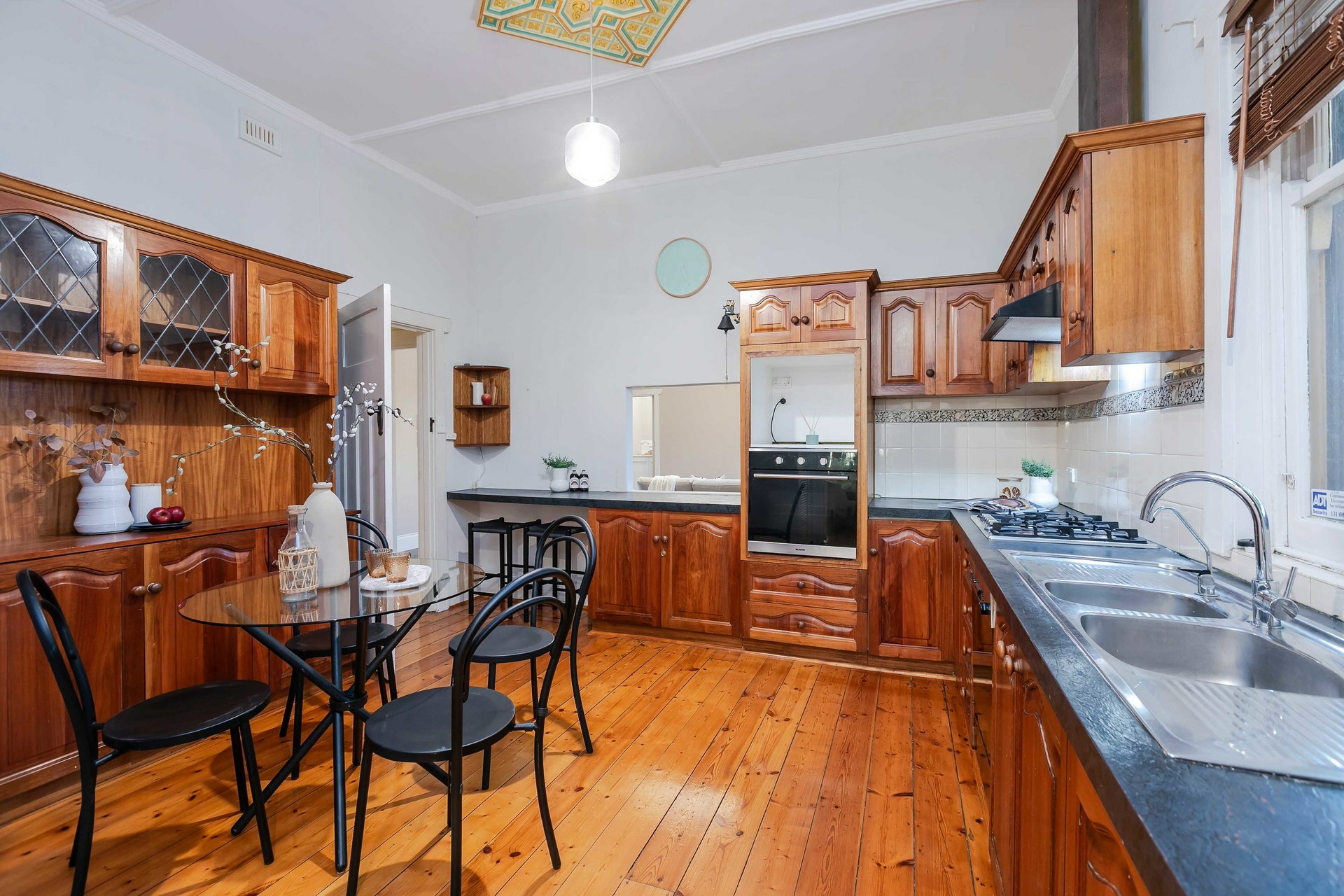 1 Pearse Street, UNDERDALE