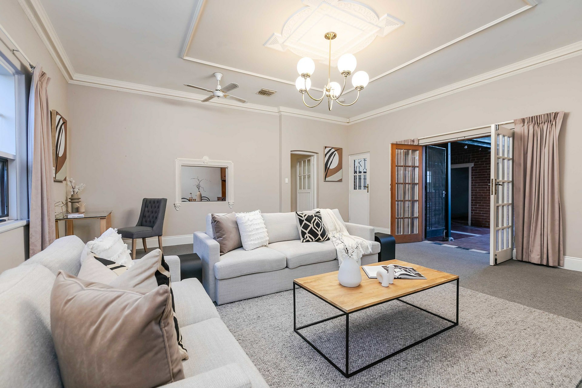 1 Pearse Street, UNDERDALE