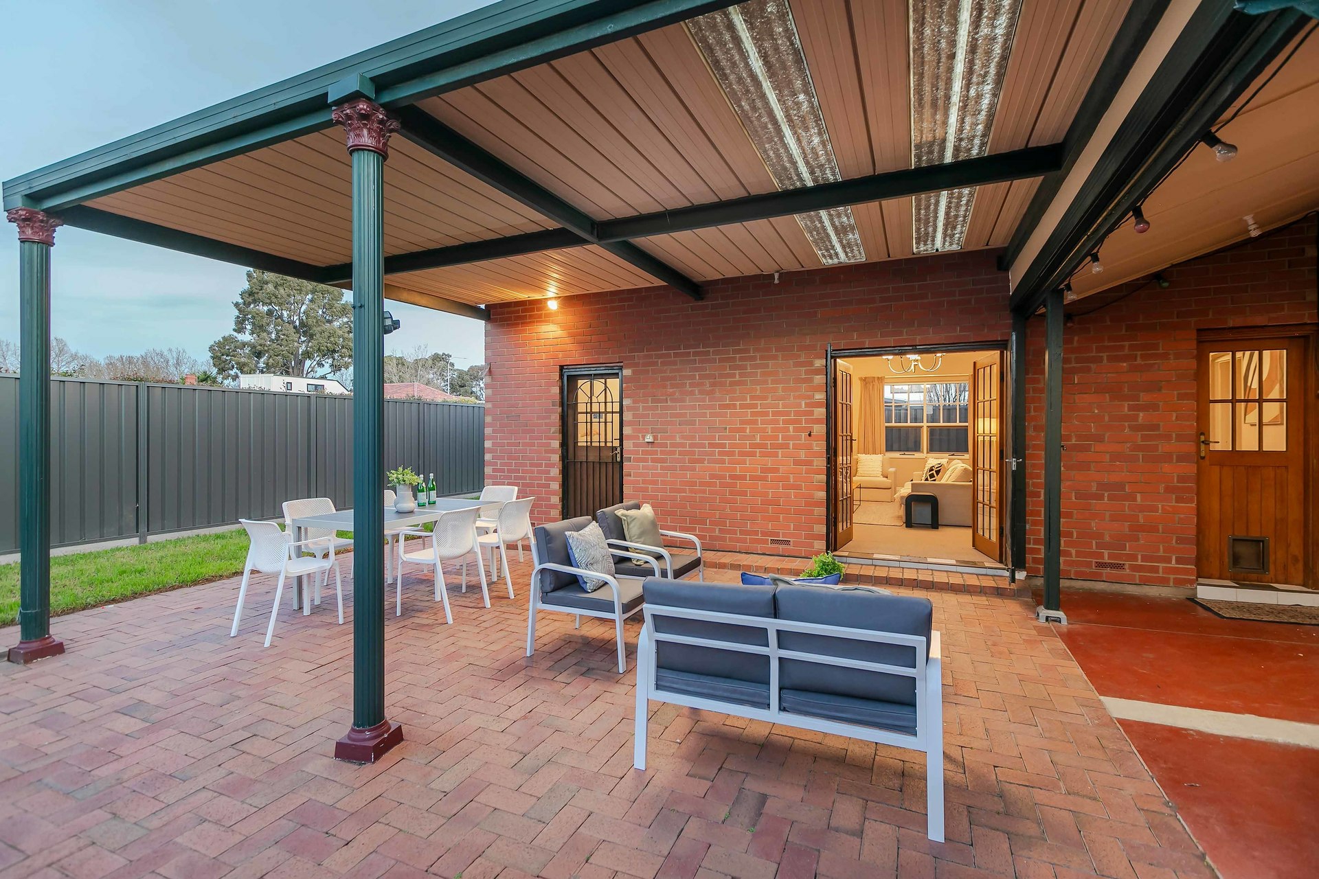 1 Pearse Street, UNDERDALE