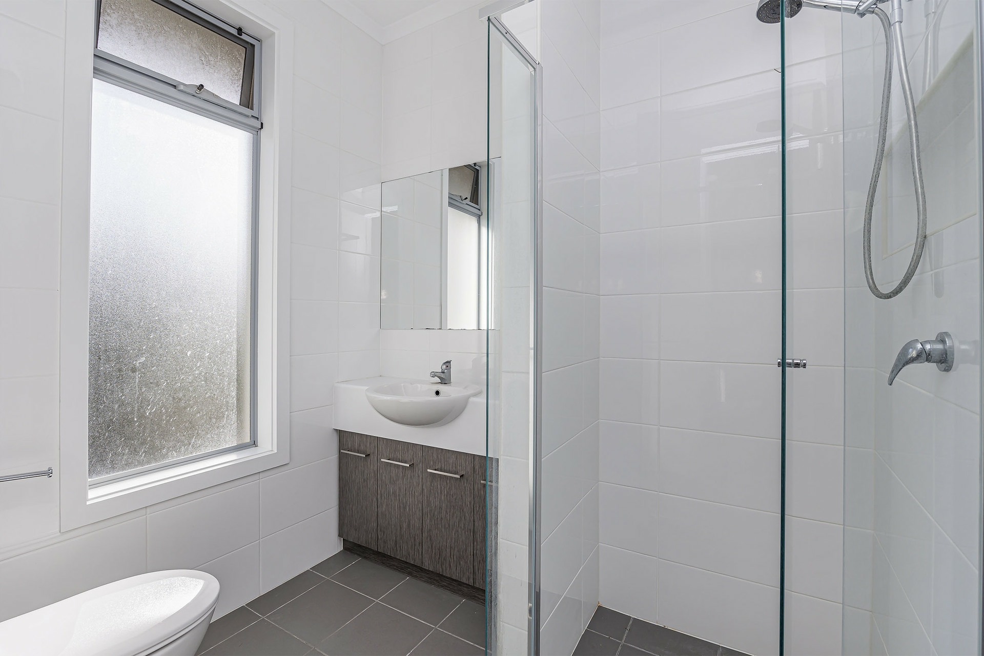 11 Broadstock Street, LIGHTSVIEW