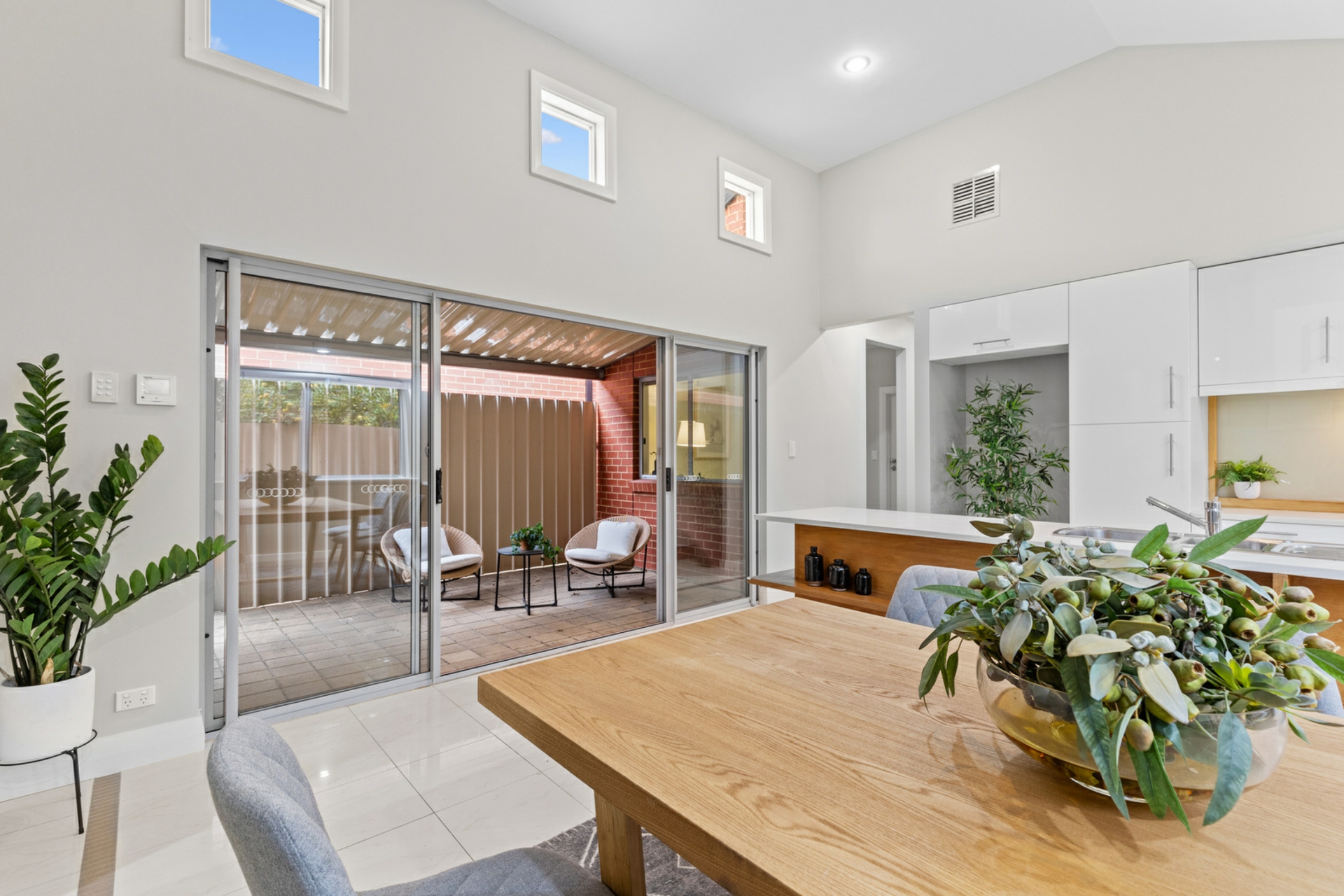 2a Alan Avenue, CAMPBELLTOWN