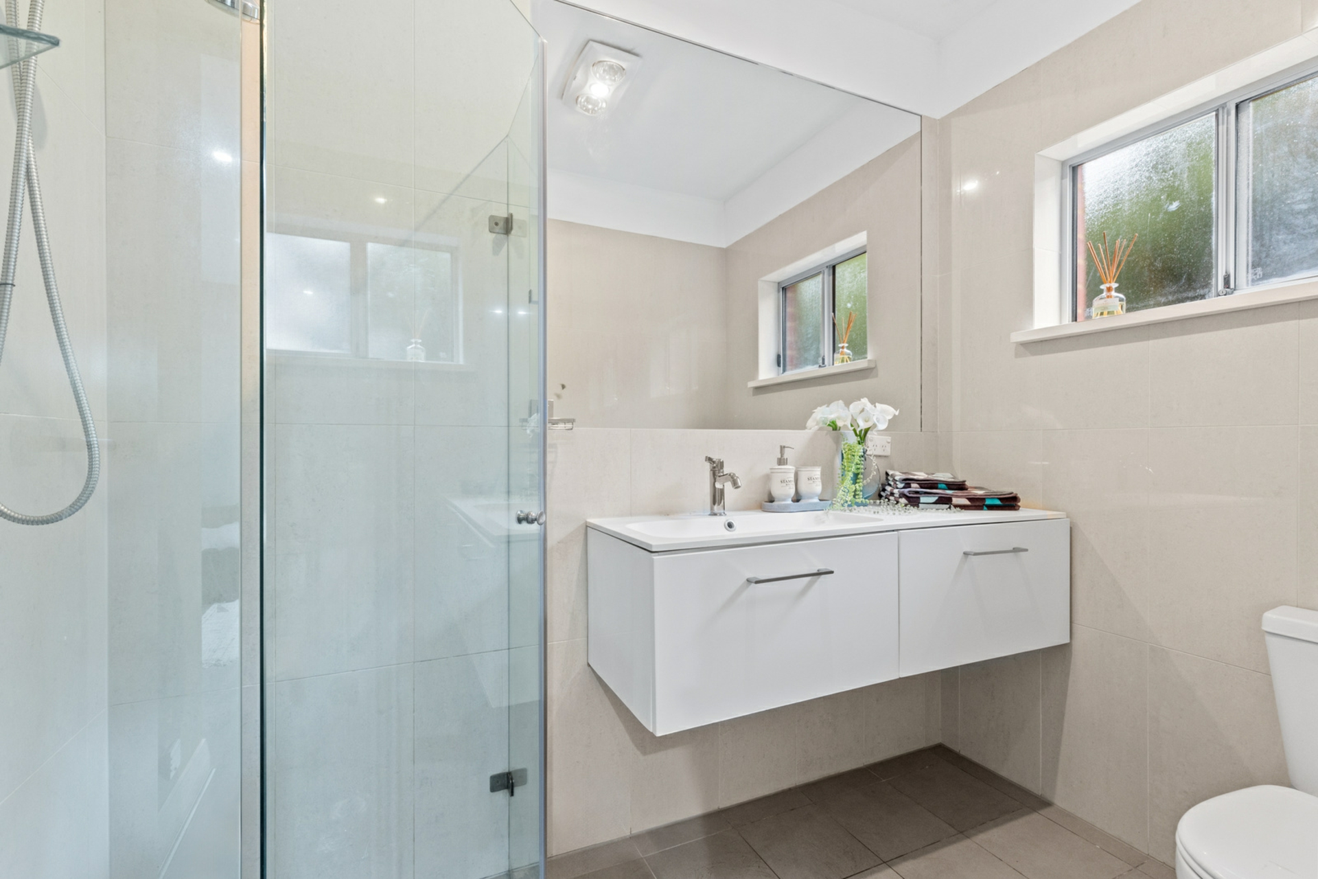 2a Alan Avenue, CAMPBELLTOWN