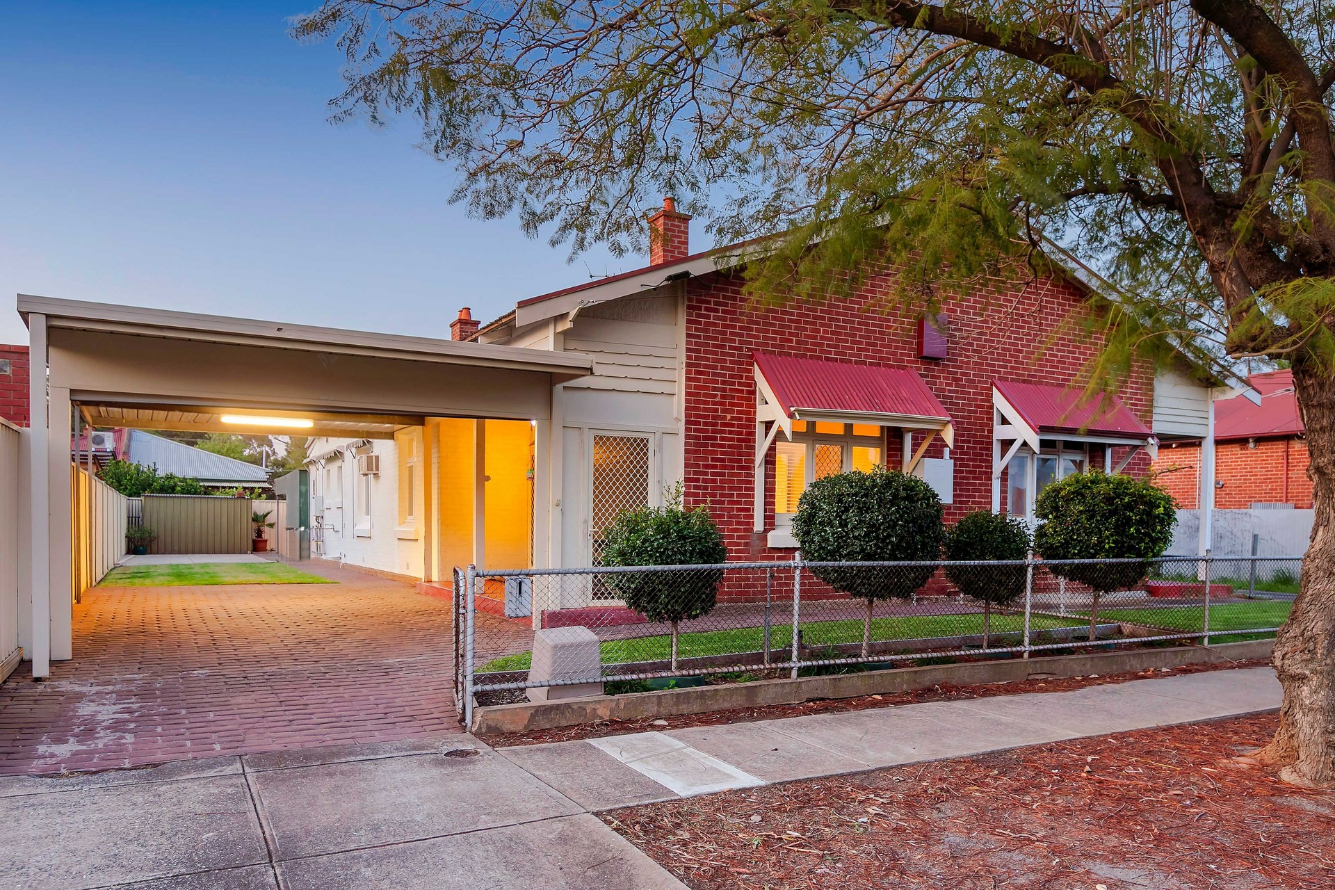 26 Hounslow Avenue, TORRENSVILLE