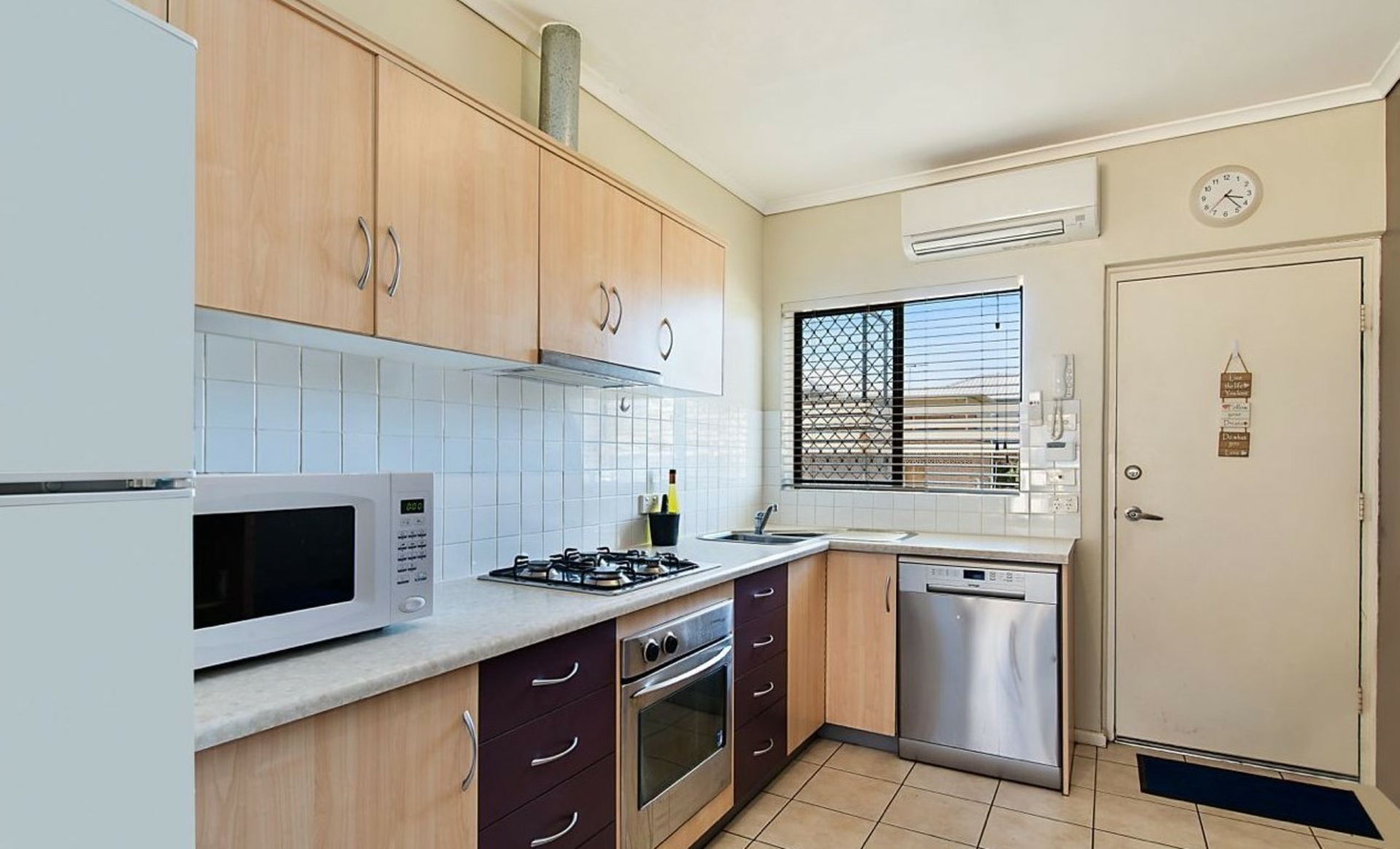 6/92 Seaview Road, WEST BEACH