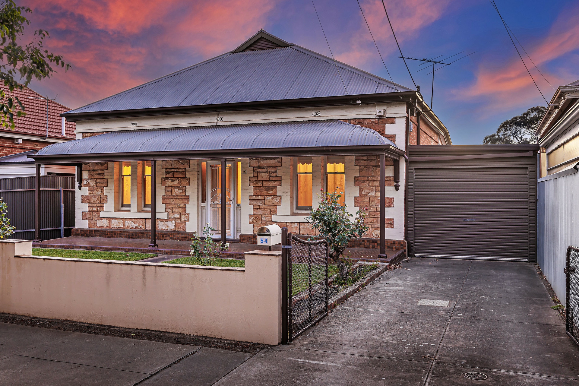 54 Ebor Avenue, MILE END